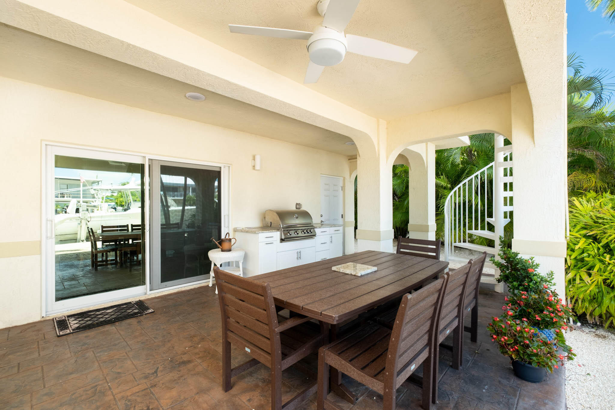 ISLAMORADA, Florida, 33036, United States, 3 Bedrooms Bedrooms, ,2 BathroomsBathrooms,Residential,For Sale,1987707