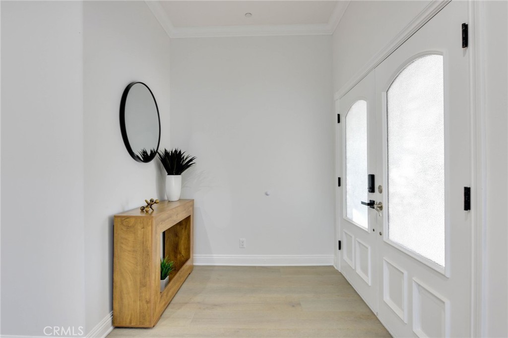 Woodland Hills, California, 91364, United States, 4 Bedrooms Bedrooms, ,3 BathroomsBathrooms,Residential,For Sale,1982021