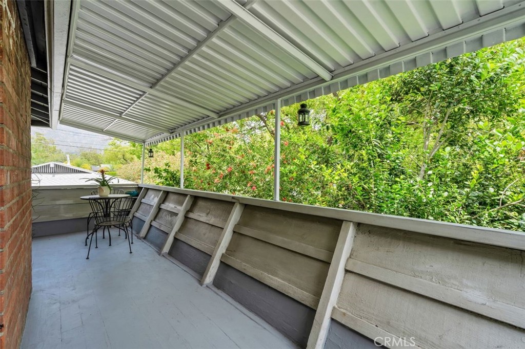 Pasadena, California, 91107, United States, 2 Bedrooms Bedrooms, ,2 BathroomsBathrooms,Residential,For Sale,1896014