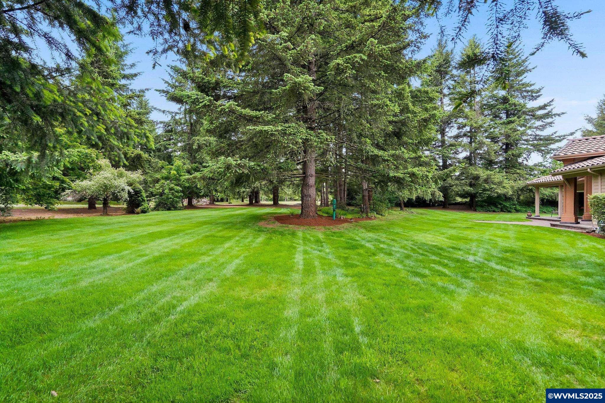 Salem, Oregon, 97317, United States, 3 Bedrooms Bedrooms, ,3 BathroomsBathrooms,Residential,For Sale,1903725