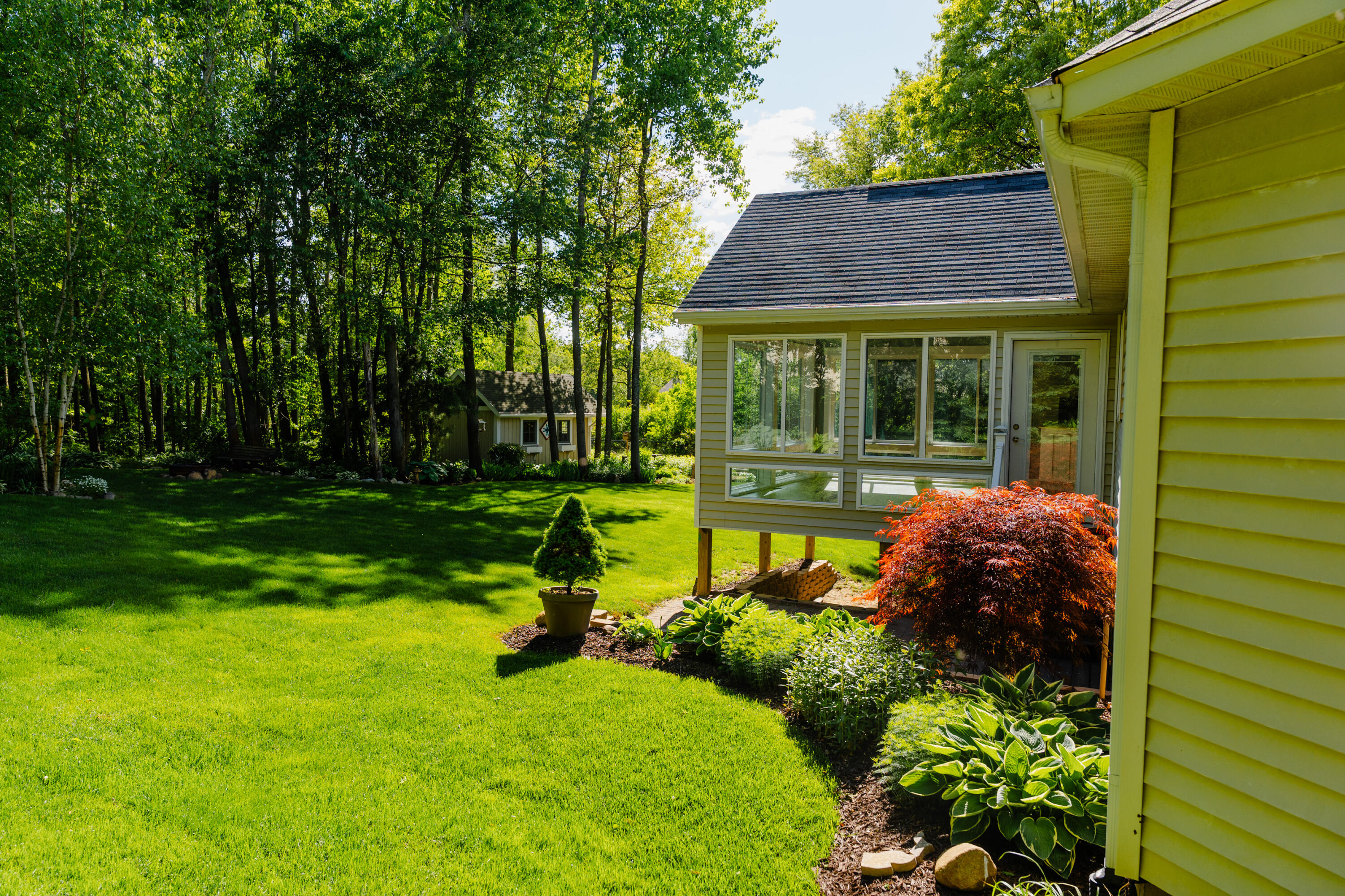 Sparta, Michigan, 49345, United States, 4 Bedrooms Bedrooms, ,3 BathroomsBathrooms,Residential,For Sale,1895548