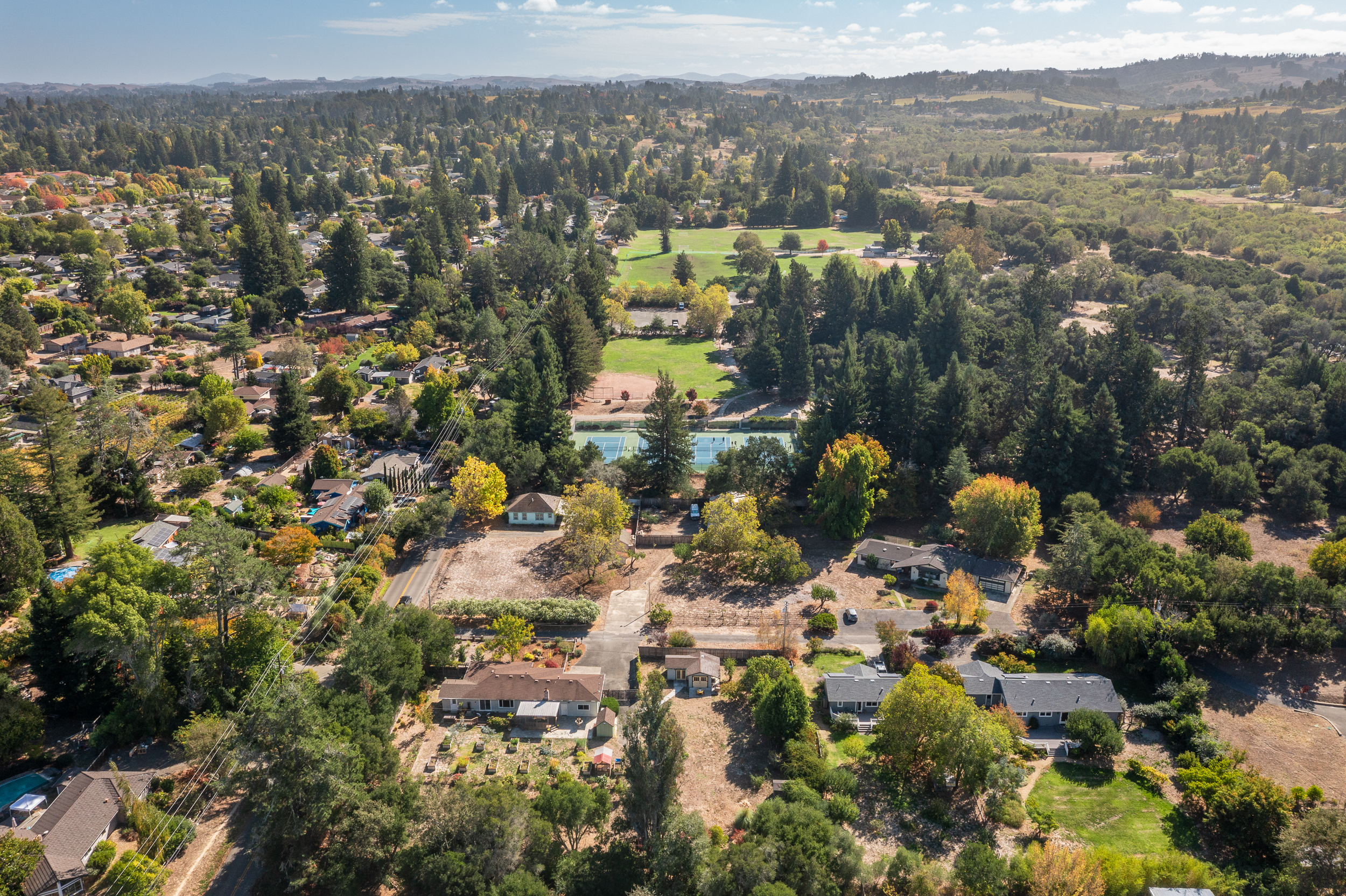  Country Charm, Creative Spaces and an Acre of Possibilities in Sebastopol - 物件實景