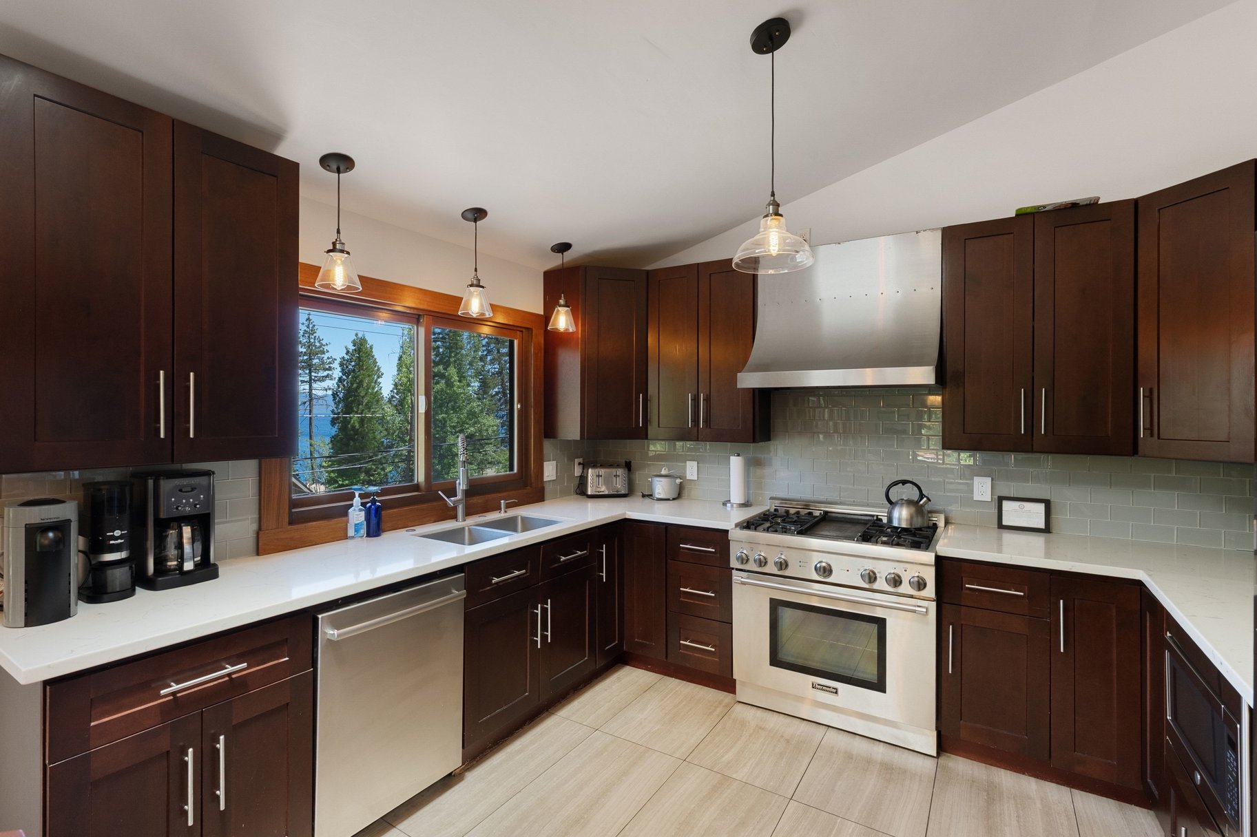  Turnkey Carnelian Bay Mountain Retreat - 物件實景