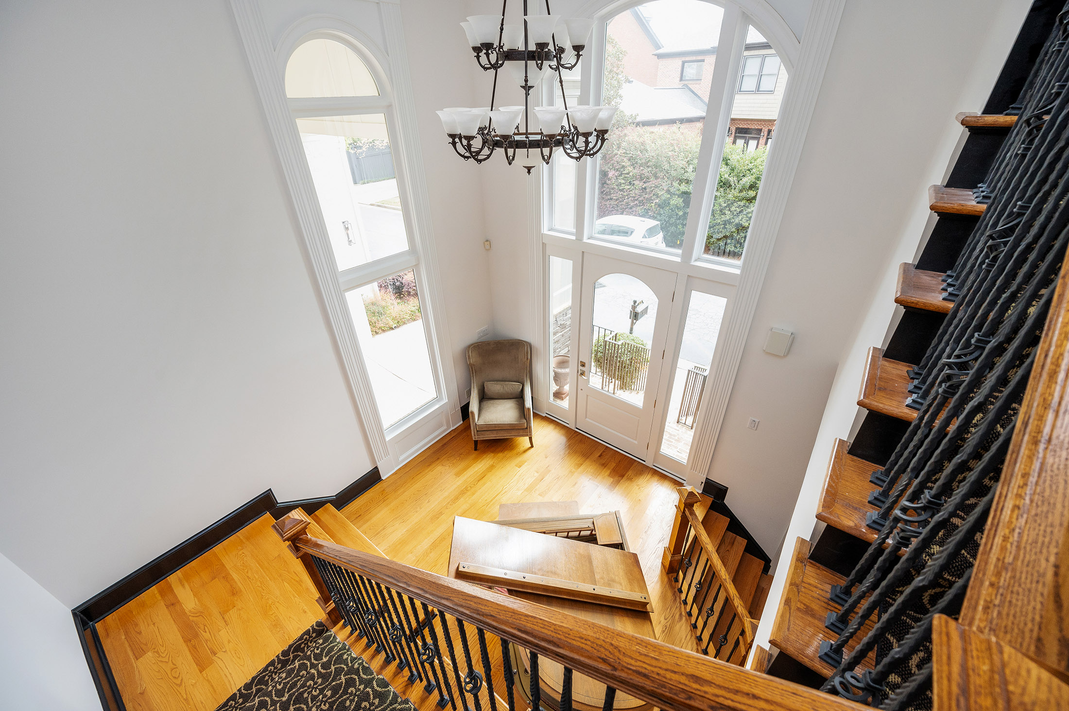  One-of-a-Kind Townhome in the Heart of Brookhaven - 物件實景