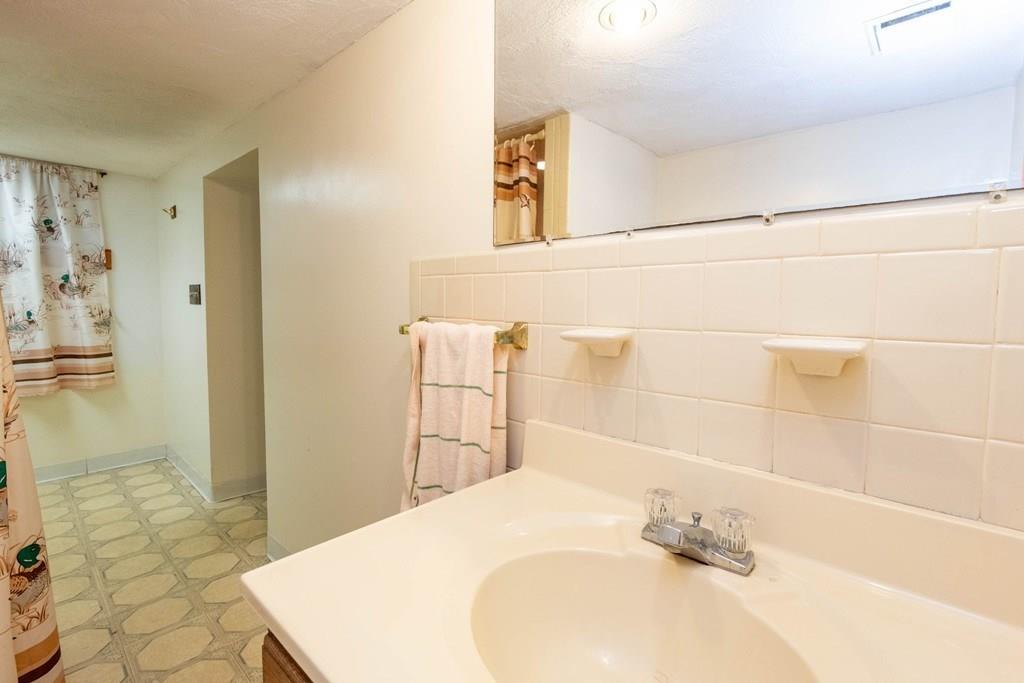 87 Hull Street, Belmont, Massachusetts, 02478, United States, 6 Bedrooms Bedrooms, ,3 BathroomsBathrooms,Residential,For Sale,87 Hull Street,1010011
