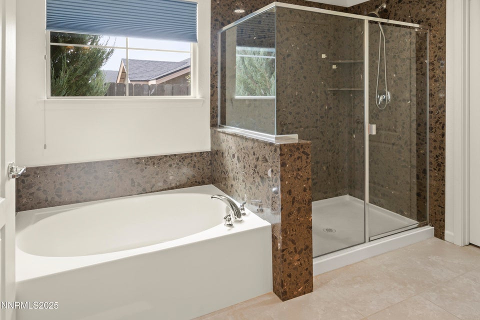 Dayton, Nevada, 89403, United States, 4 Bedrooms Bedrooms, ,3 BathroomsBathrooms,Residential,For Sale,1978349