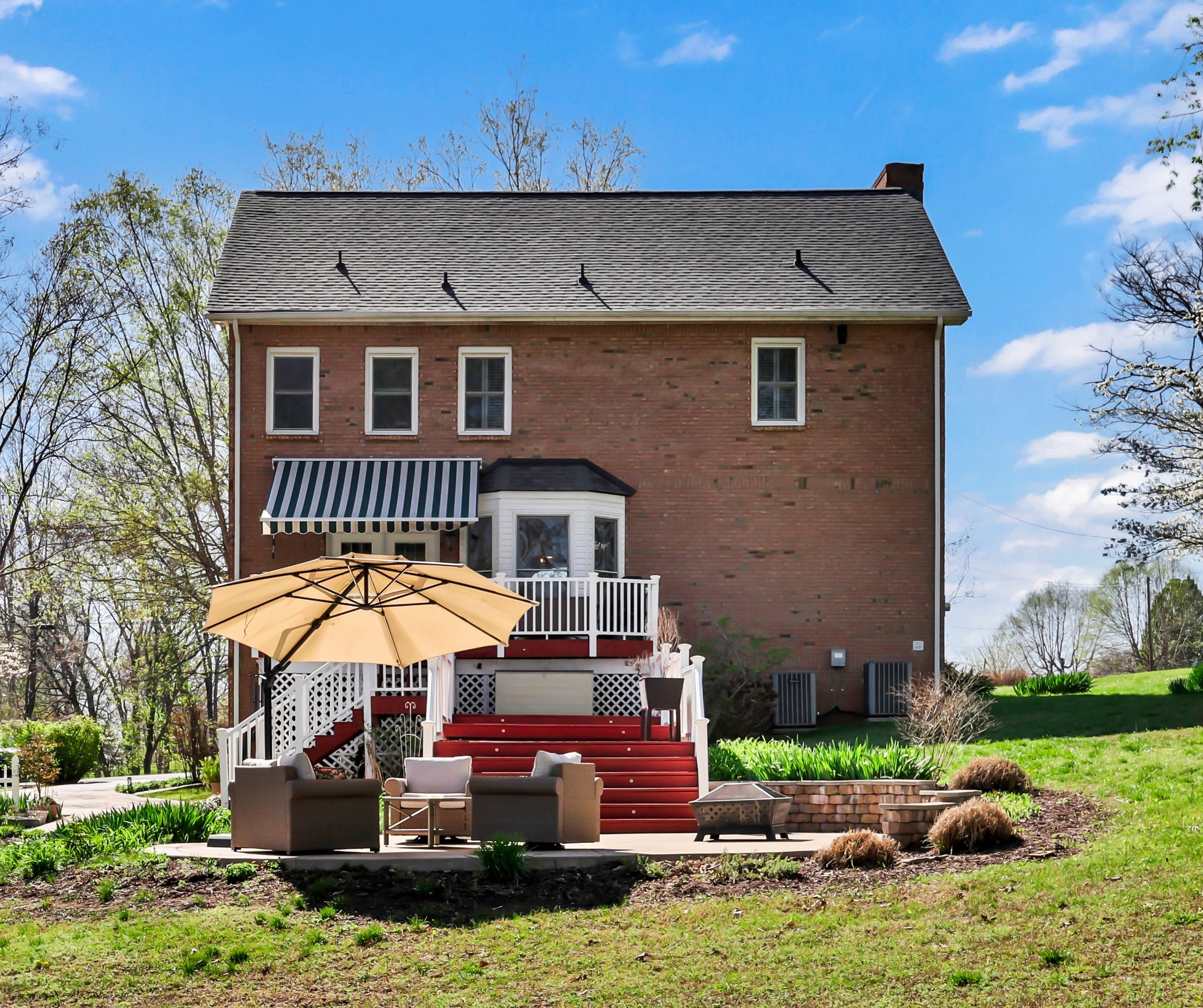 Adams, Tennessee, 37010, United States, 3 Bedrooms Bedrooms, ,3 BathroomsBathrooms,Residential,For Sale,2033502