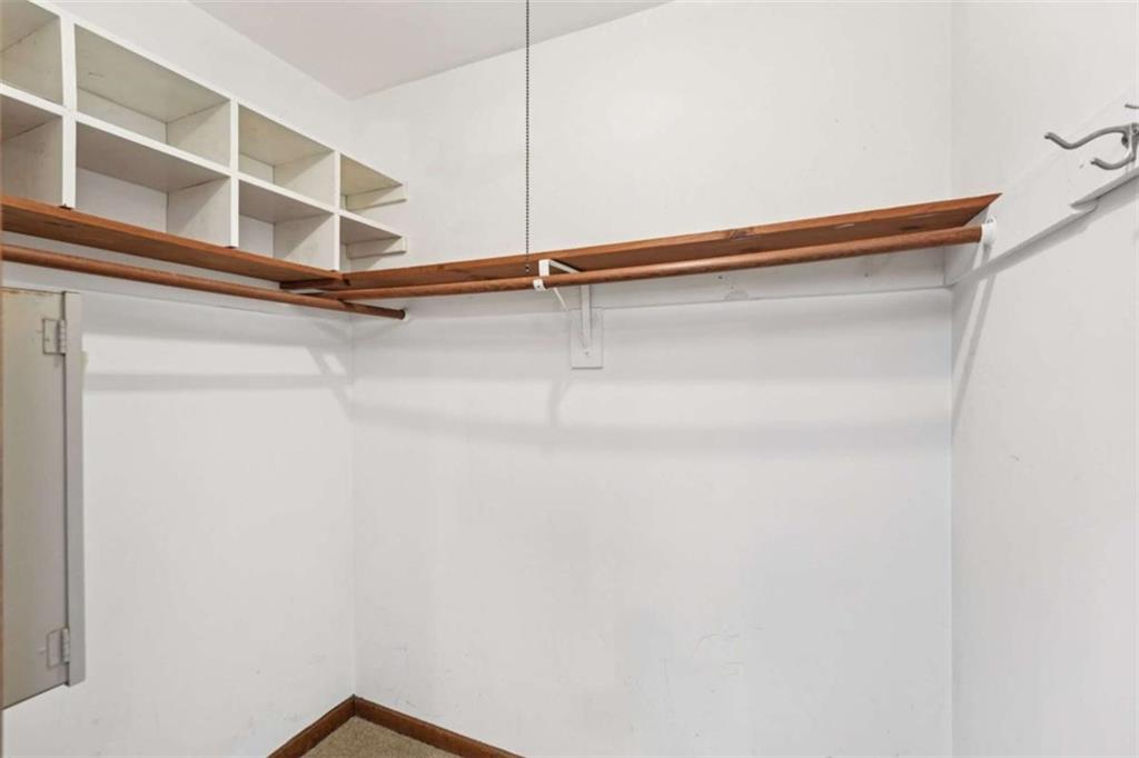 Marietta, Georgia, 30068, United States, 4 Bedrooms Bedrooms, ,3 BathroomsBathrooms,Residential,For Sale,1977177