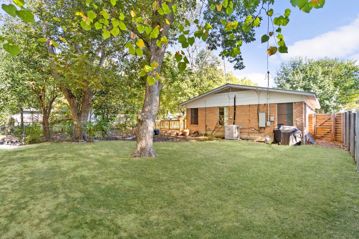 Austin, Texas, 78757, United States, 3 Bedrooms Bedrooms, ,2 BathroomsBathrooms,Residential,For Sale,1956821