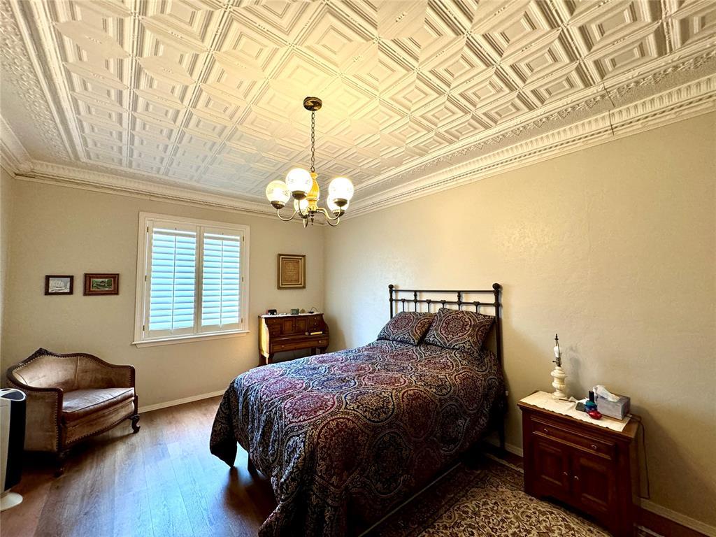 Chickasha, Oklahoma, 73018, United States, 7 Bedrooms Bedrooms, ,7 BathroomsBathrooms,Residential,For Sale,1979971