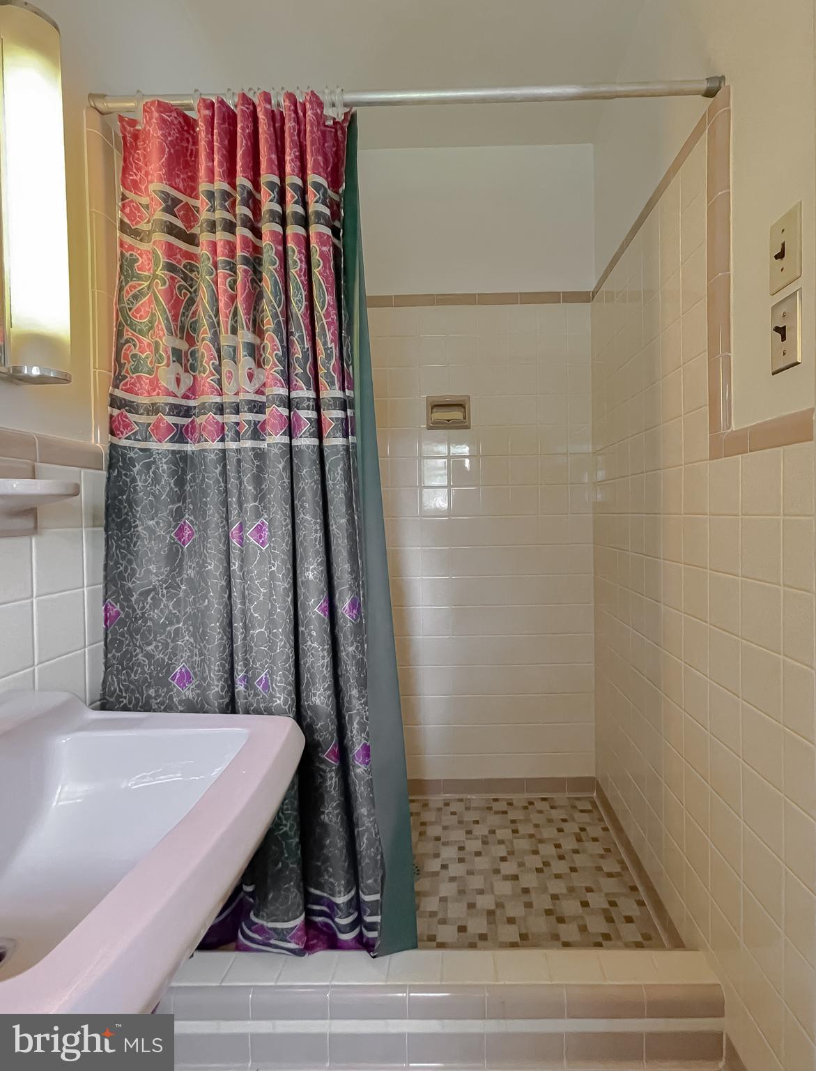 Avenue, Maryland, 20609, United States, 3 Bedrooms Bedrooms, ,2 BathroomsBathrooms,Residential,For Sale,1943583