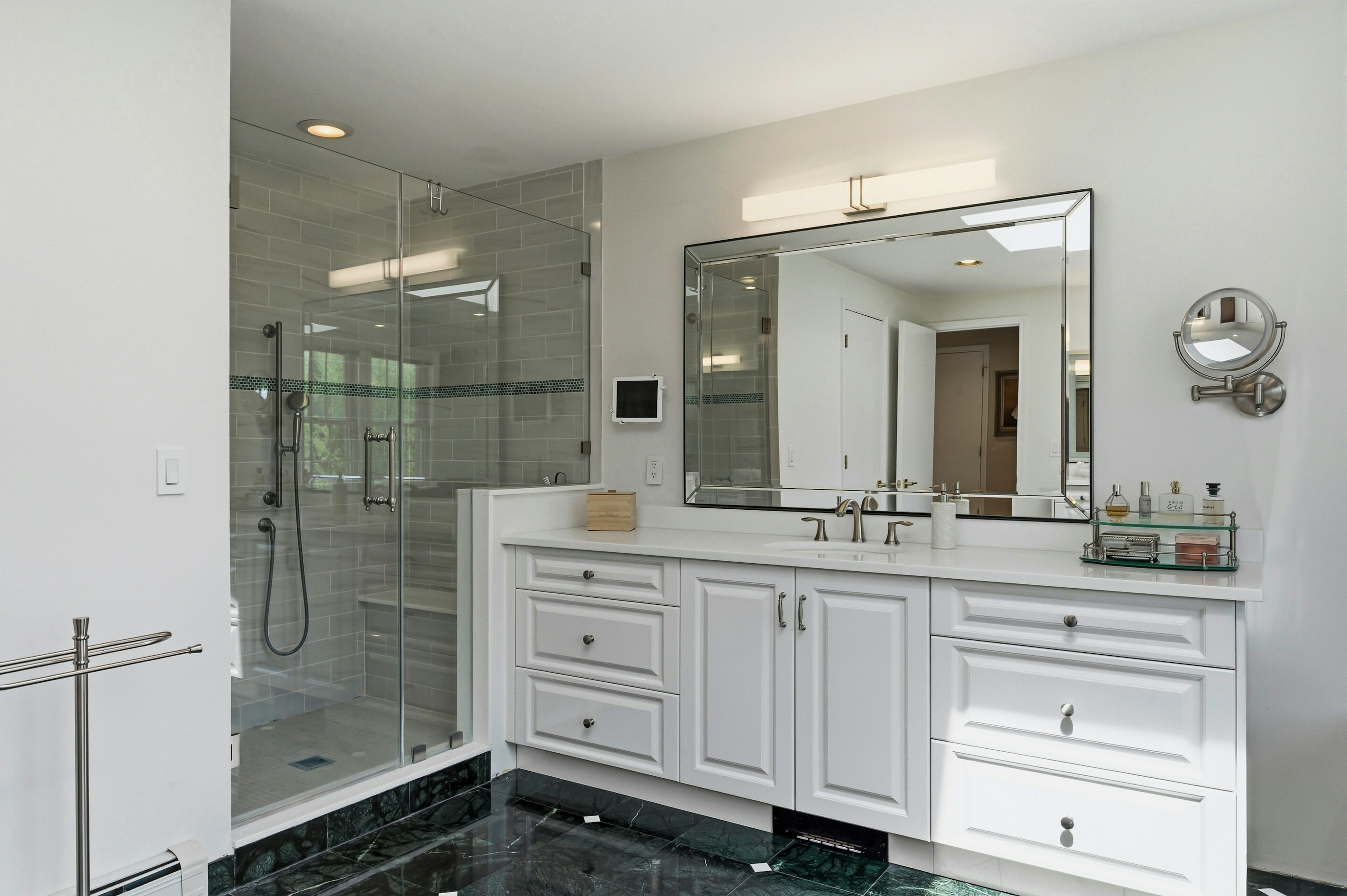  5 Westwood Court, Glen Head, NY, 11545 - 物件實景