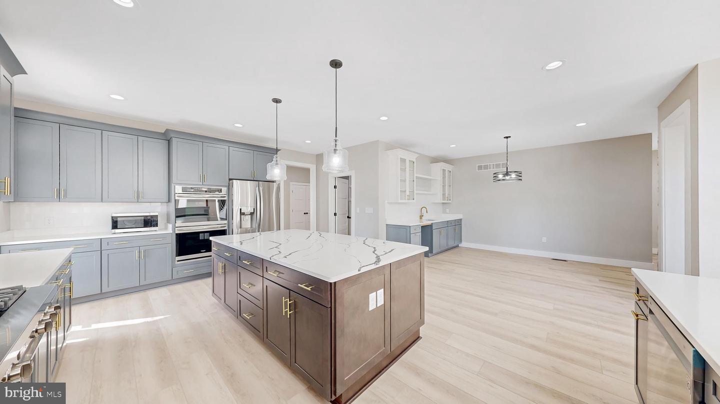 LEWES, Delaware, 19958, United States, 5 Bedrooms Bedrooms, ,7 BathroomsBathrooms,Residential,For Sale,1989878