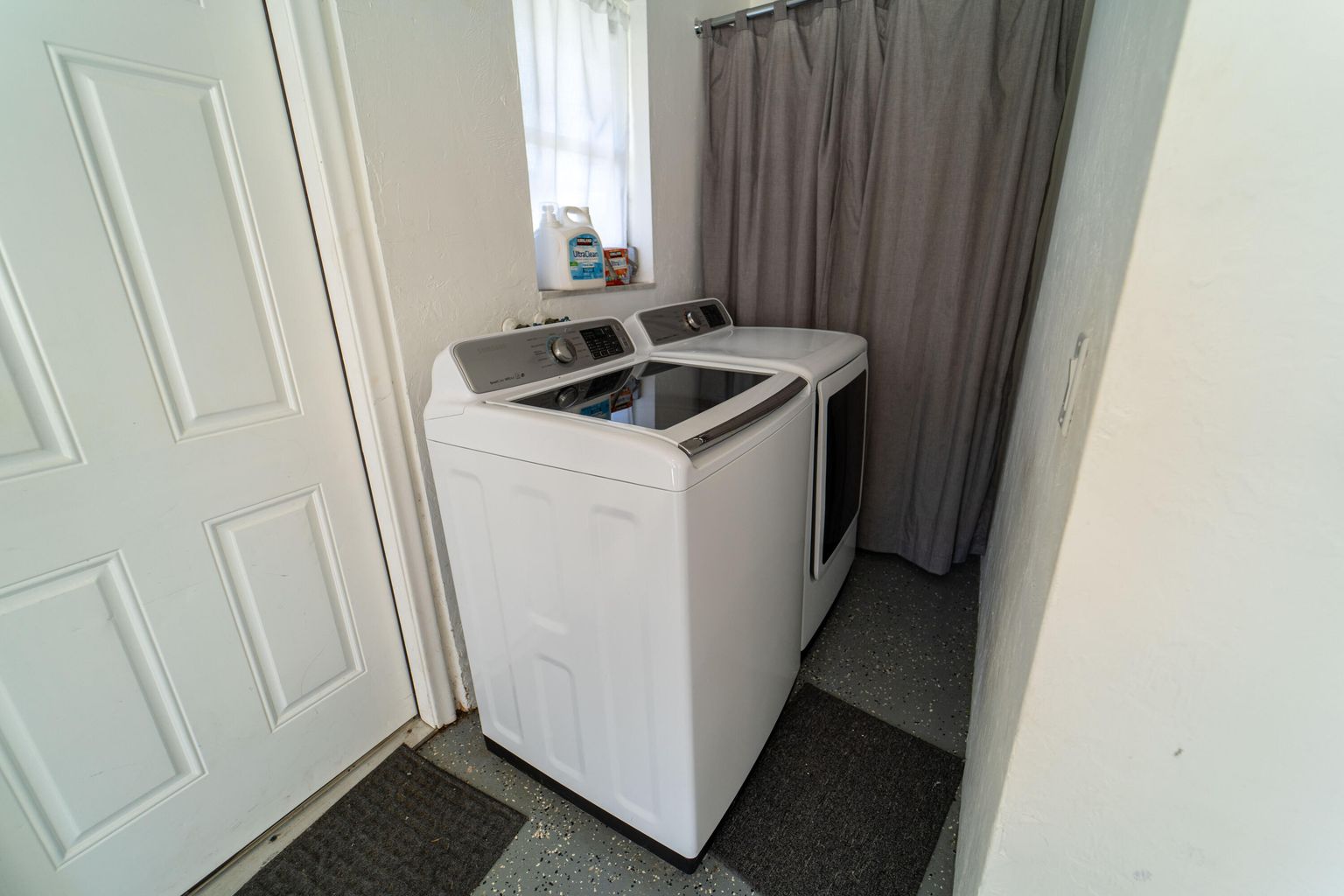 Lake Worth, Florida, 33461, United States, 3 Bedrooms Bedrooms, ,3 BathroomsBathrooms,Residential,For Sale,1872110