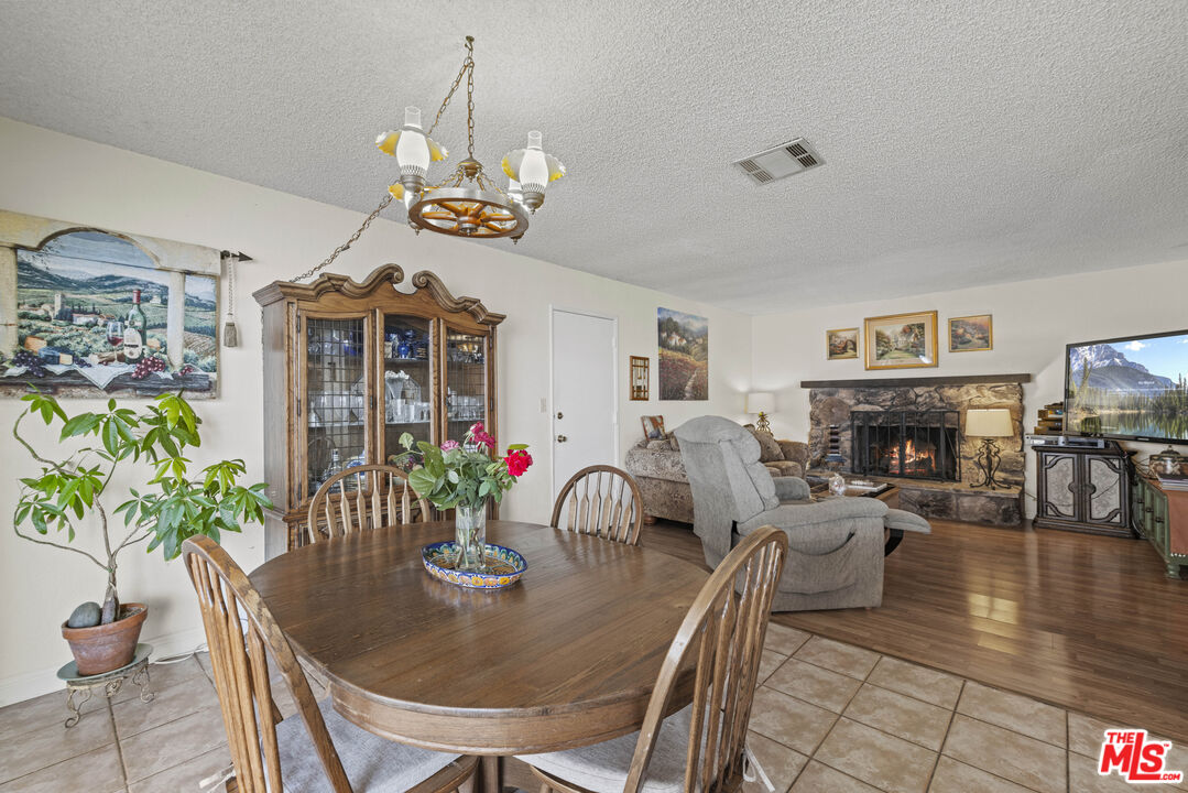 Acton, California, 93510, United States, 4 Bedrooms Bedrooms, ,3 BathroomsBathrooms,Residential,For Sale,1897411