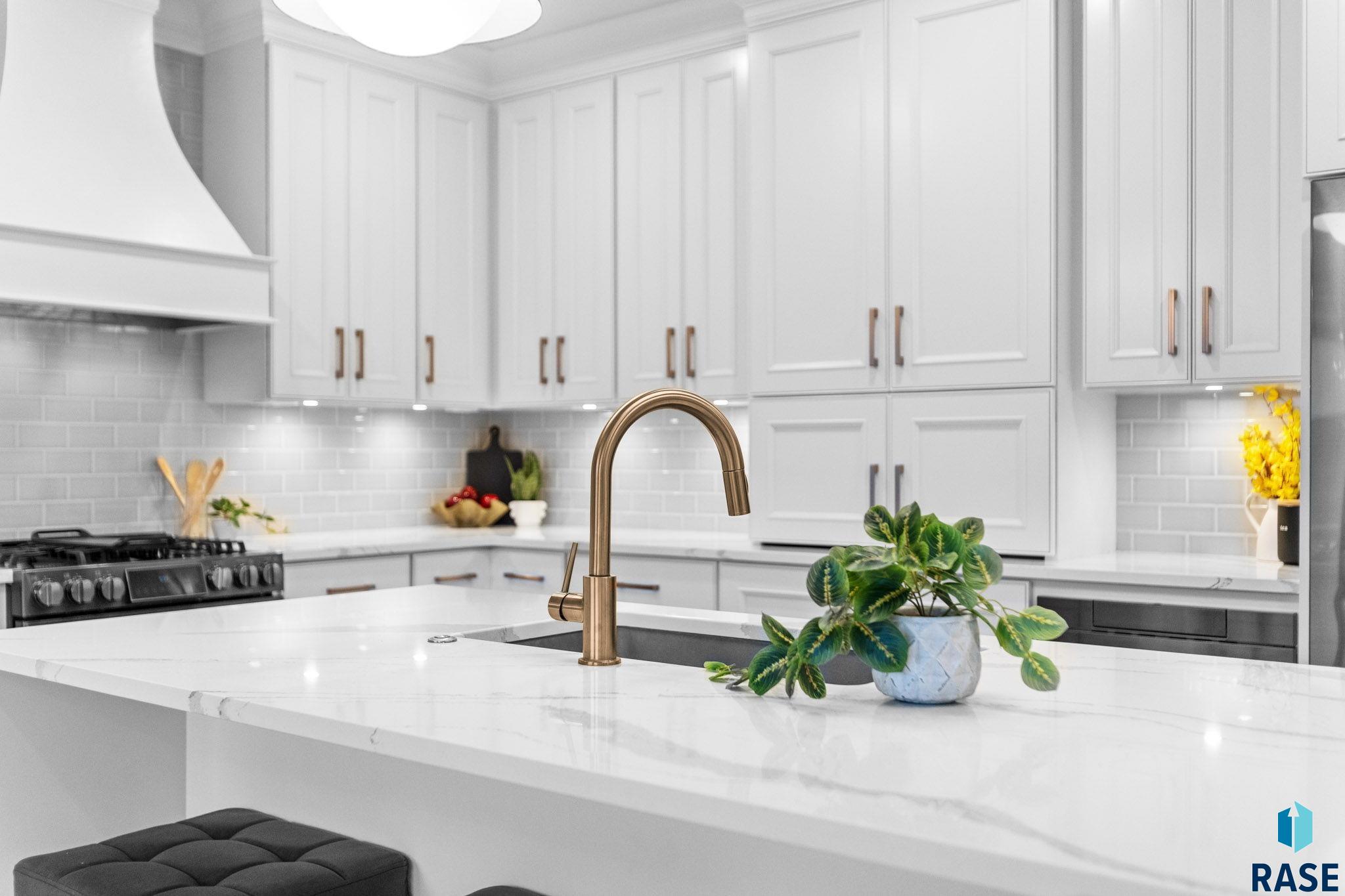 Sioux Falls, South Dakota, 57106, United States, 3 Bedrooms Bedrooms, ,2 BathroomsBathrooms,Residential,For Sale,1986319