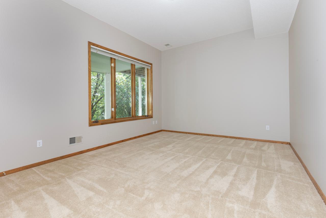 Eden Prairie, Minnesota, 55344, United States, 5 Bedrooms Bedrooms, ,3 BathroomsBathrooms,Residential,For Sale,1940056