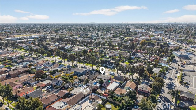 Lynwood, California, 90262, United States, 4 Bedrooms Bedrooms, ,Residential,For Sale,2010416