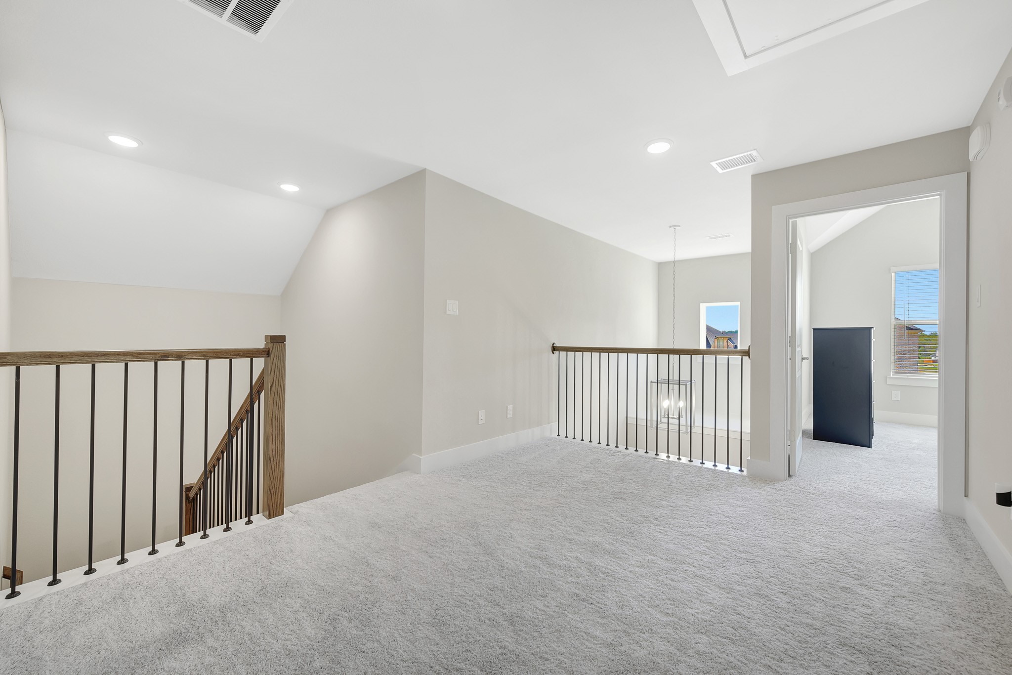 Mesquite, Texas, 75181, United States, 4 Bedrooms Bedrooms, ,3 BathroomsBathrooms,Residential,For Sale,1962301