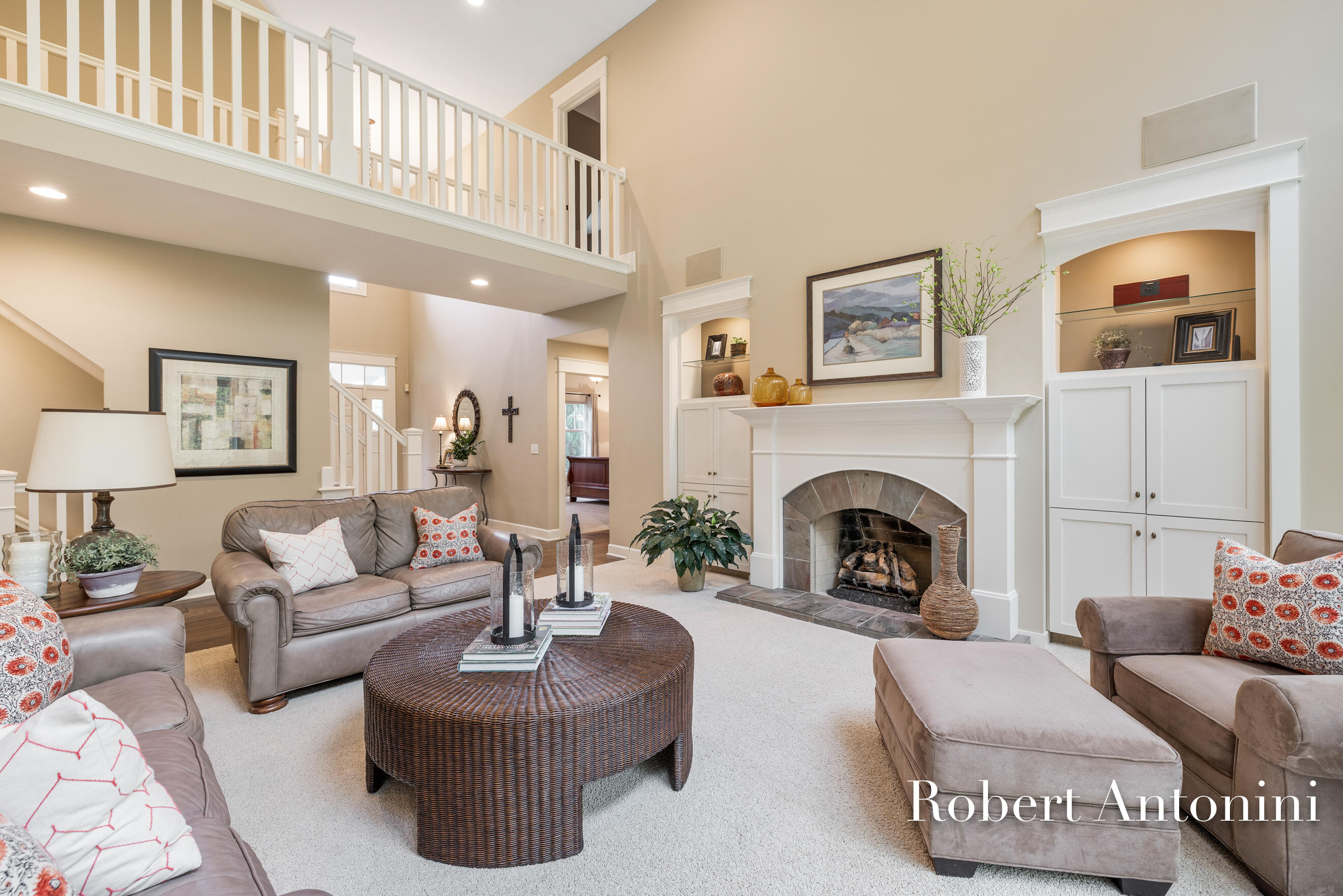 Grand Rapids, Michigan, 49525, United States, 5 Bedrooms Bedrooms, ,4 BathroomsBathrooms,Residential,For Sale,1837852