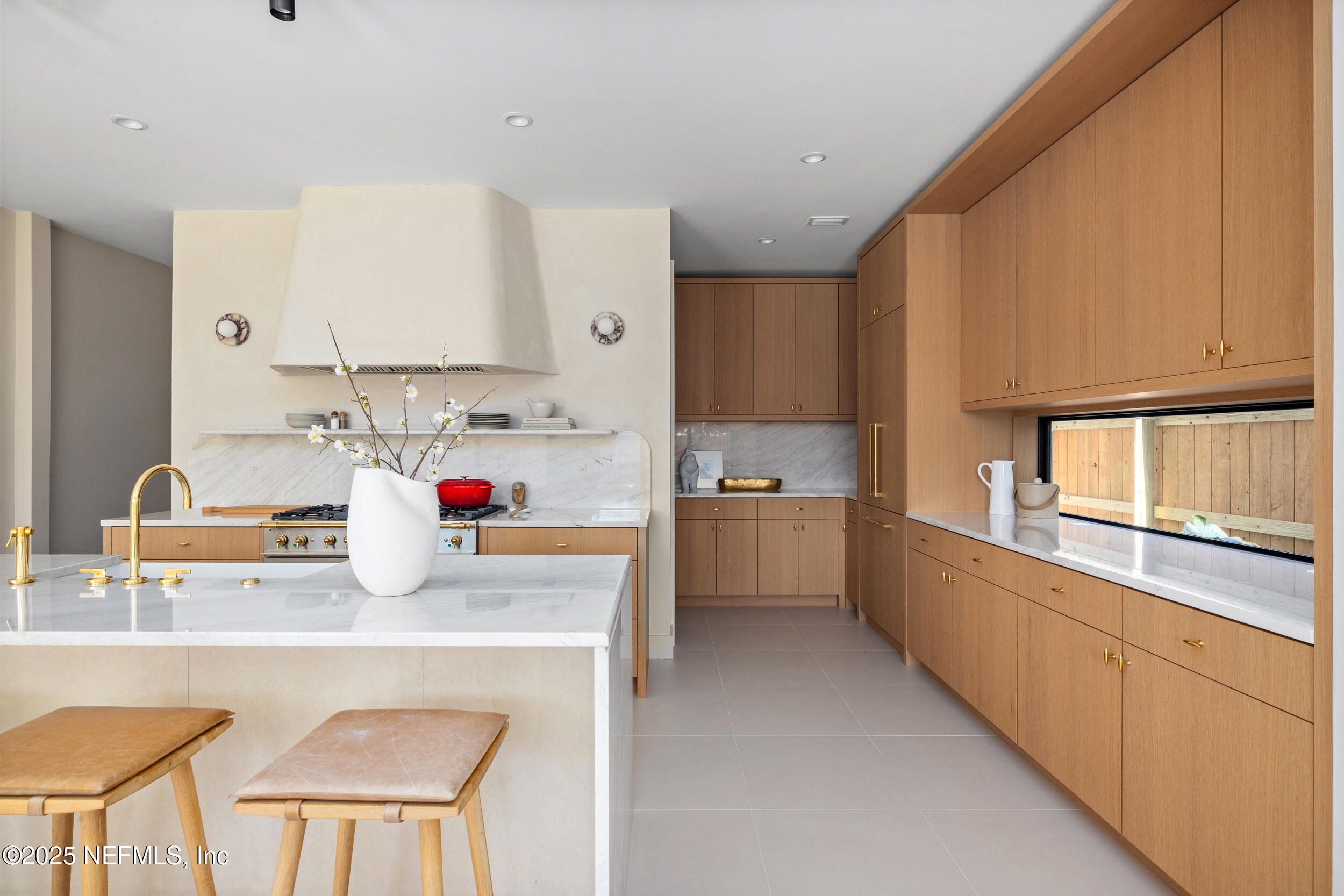 Atlantic Beach, Florida, 32233, United States, 6 Bedrooms Bedrooms, ,5 BathroomsBathrooms,Residential,For Sale,1989141