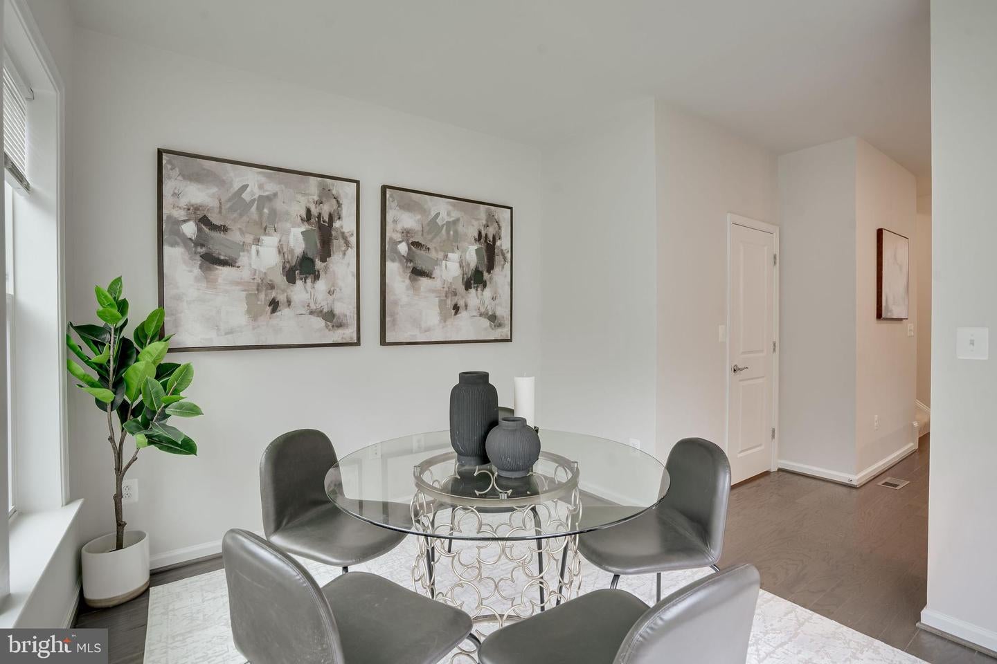 LAUREL, Maryland, 20724, United States, 3 Bedrooms Bedrooms, ,4 BathroomsBathrooms,Residential,For Sale,1924379