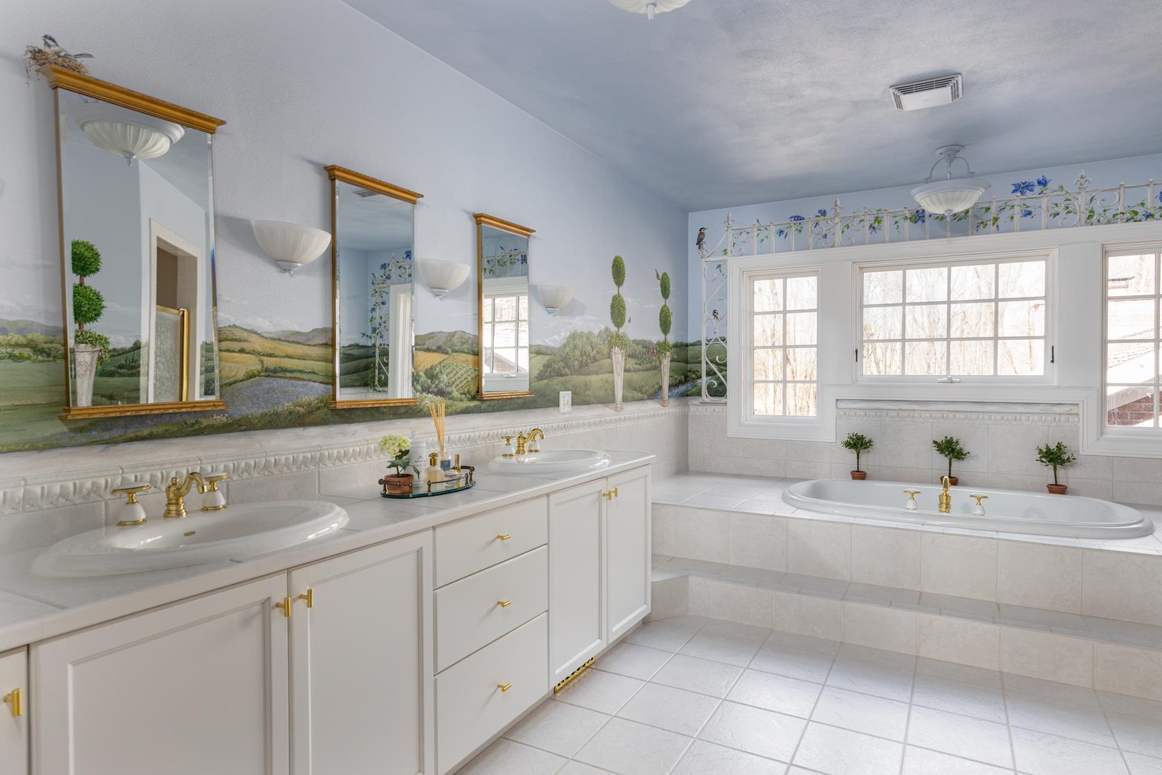 Hortonville, Wisconsin, 54944, United States, 4 Bedrooms Bedrooms, ,6 BathroomsBathrooms,Residential,For Sale,1983735