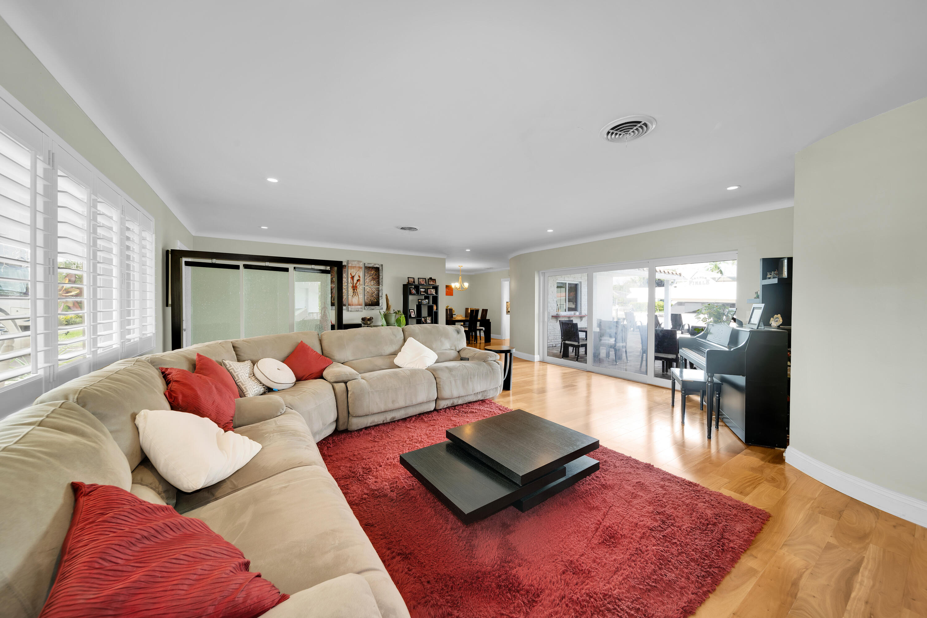 Pompano Beach, Florida, 33062, United States, 4 Bedrooms Bedrooms, ,3 BathroomsBathrooms,Residential,For Sale,2037969