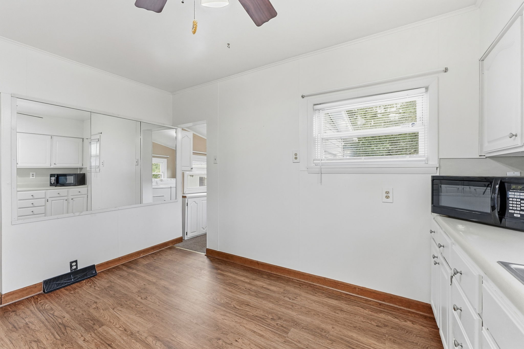  Charming Four Bedroom Roanoke Home - 物件實景
