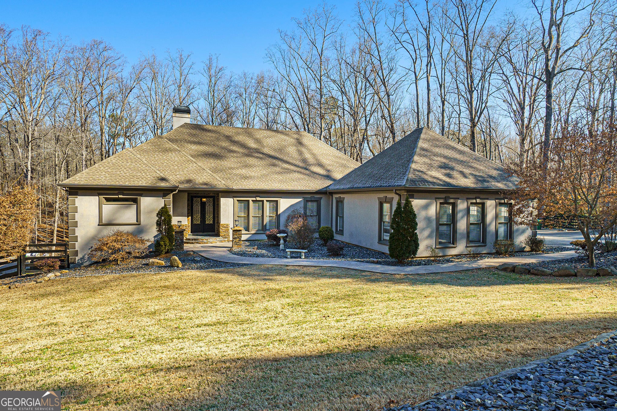 Canton, Georgia, 30115, United States, 8 Bedrooms Bedrooms, ,7 BathroomsBathrooms,Residential,For Sale,1858976