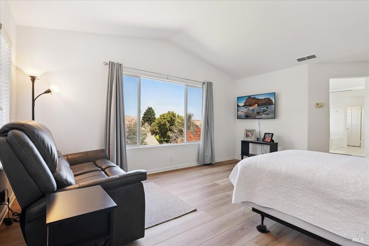 Benicia, California, 94510, United States, 4 Bedrooms Bedrooms, ,3 BathroomsBathrooms,Residential,For Sale,1906228