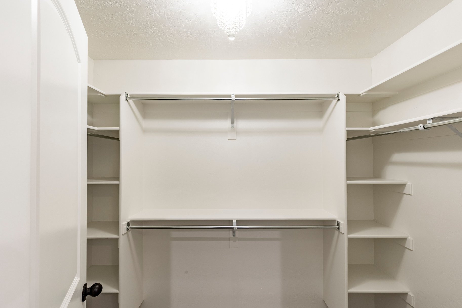  Exceptional Single-Level Living in One of Sandy