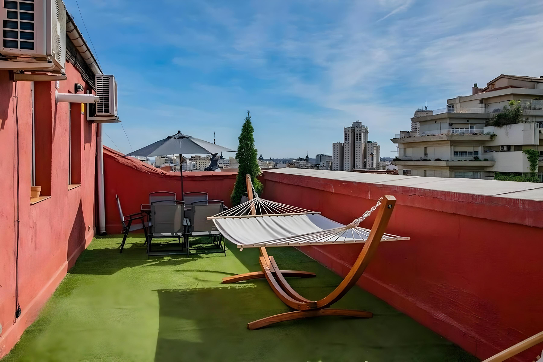  Functional penthouse in historic area in Chamberí - 物件實景