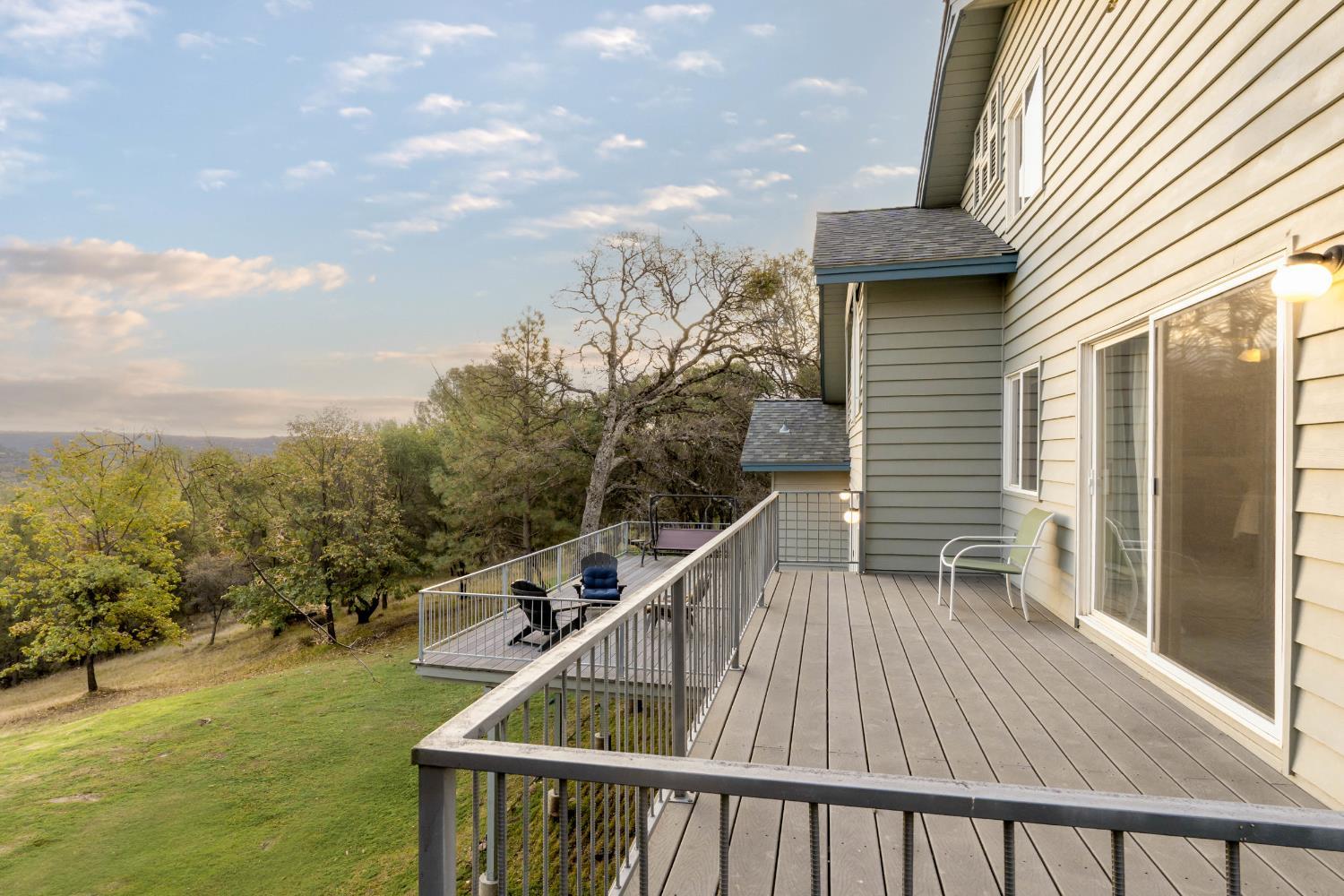 Penn Valley, California, 95946, United States, 3 Bedrooms Bedrooms, ,3 BathroomsBathrooms,Residential,For Sale,1989593