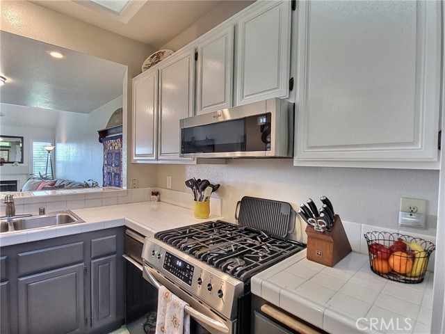 Whittier, California, 90601, United States, 2 Bedrooms Bedrooms, ,2 BathroomsBathrooms,Residential,For Sale,1864347