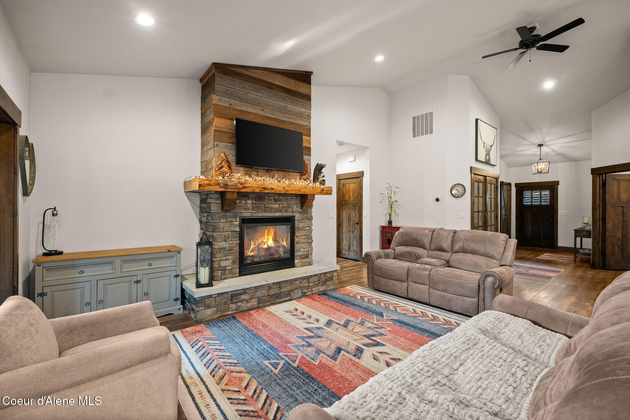 Post Falls, Idaho, 83854, United States, 3 Bedrooms Bedrooms, ,3 BathroomsBathrooms,Residential,For Sale,2048813