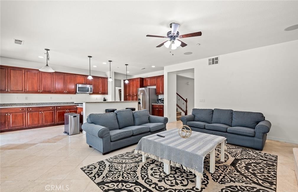 Riverside, California, 92501, United States, 5 Bedrooms Bedrooms, ,3 BathroomsBathrooms,Residential,For Sale,2003384