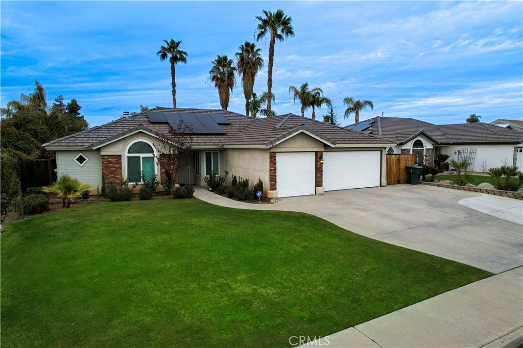 Bakersfield, California, 93312, United States, 3 Bedrooms Bedrooms, ,2 BathroomsBathrooms,Residential,For Sale,1915632