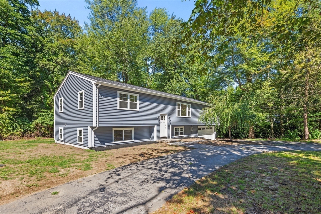 Hanover, Massachusetts, 02339, United States, 4 Bedrooms Bedrooms, ,3 BathroomsBathrooms,Residential,For Sale,1930429