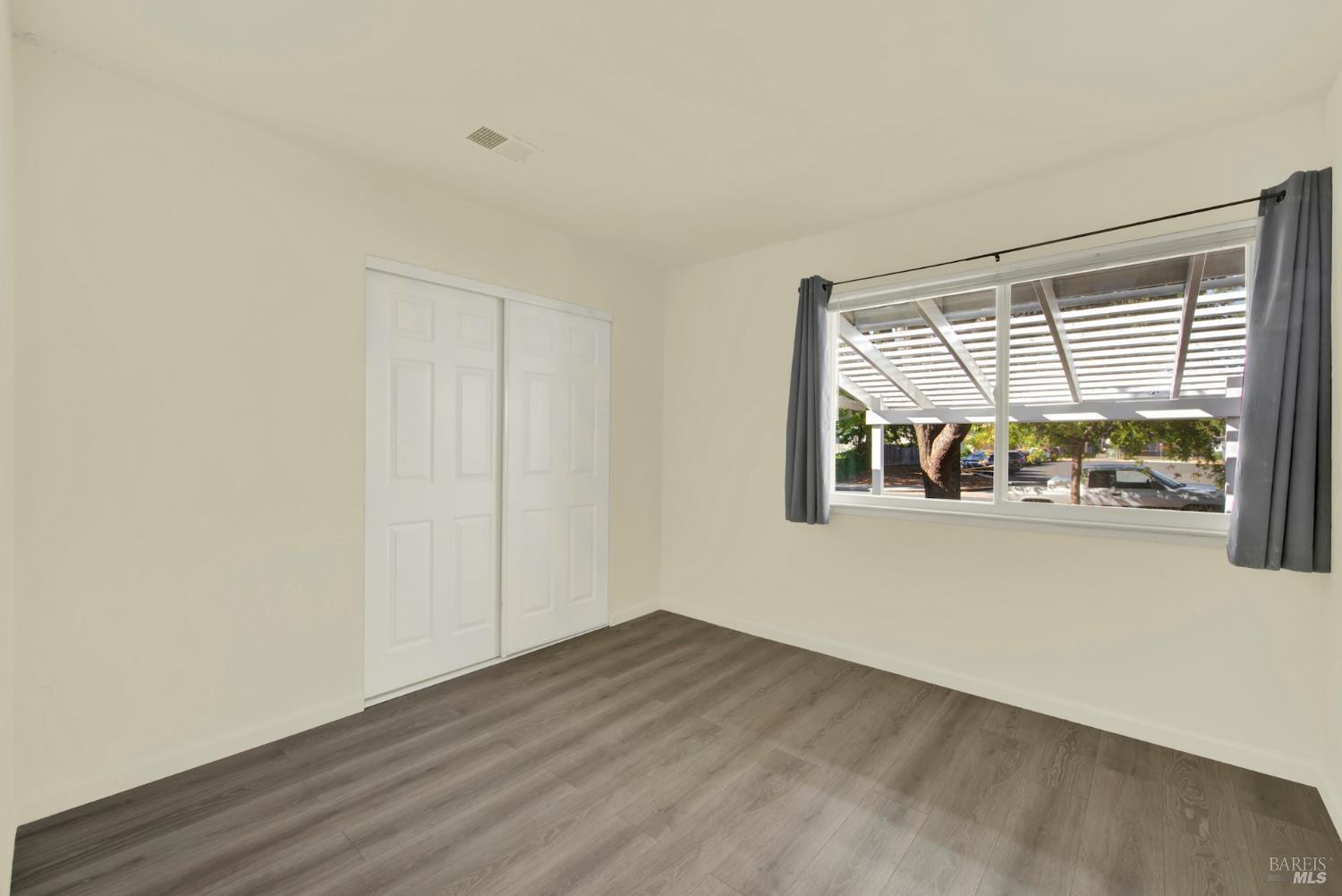 Napa, California, 94558, United States, 3 Bedrooms Bedrooms, ,2 BathroomsBathrooms,Residential,For Sale,1939926