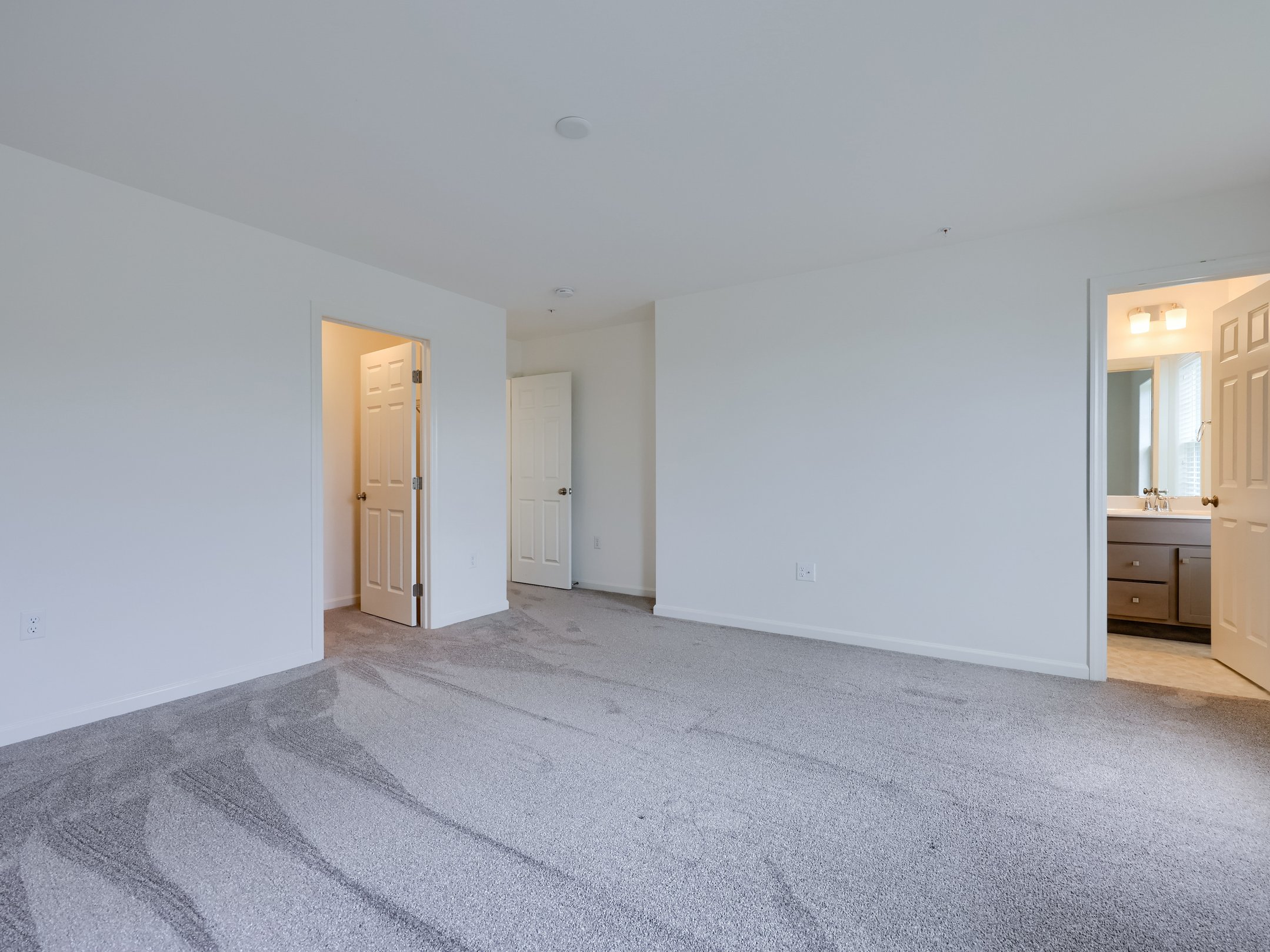  2421 Artesian Way - 物件實景