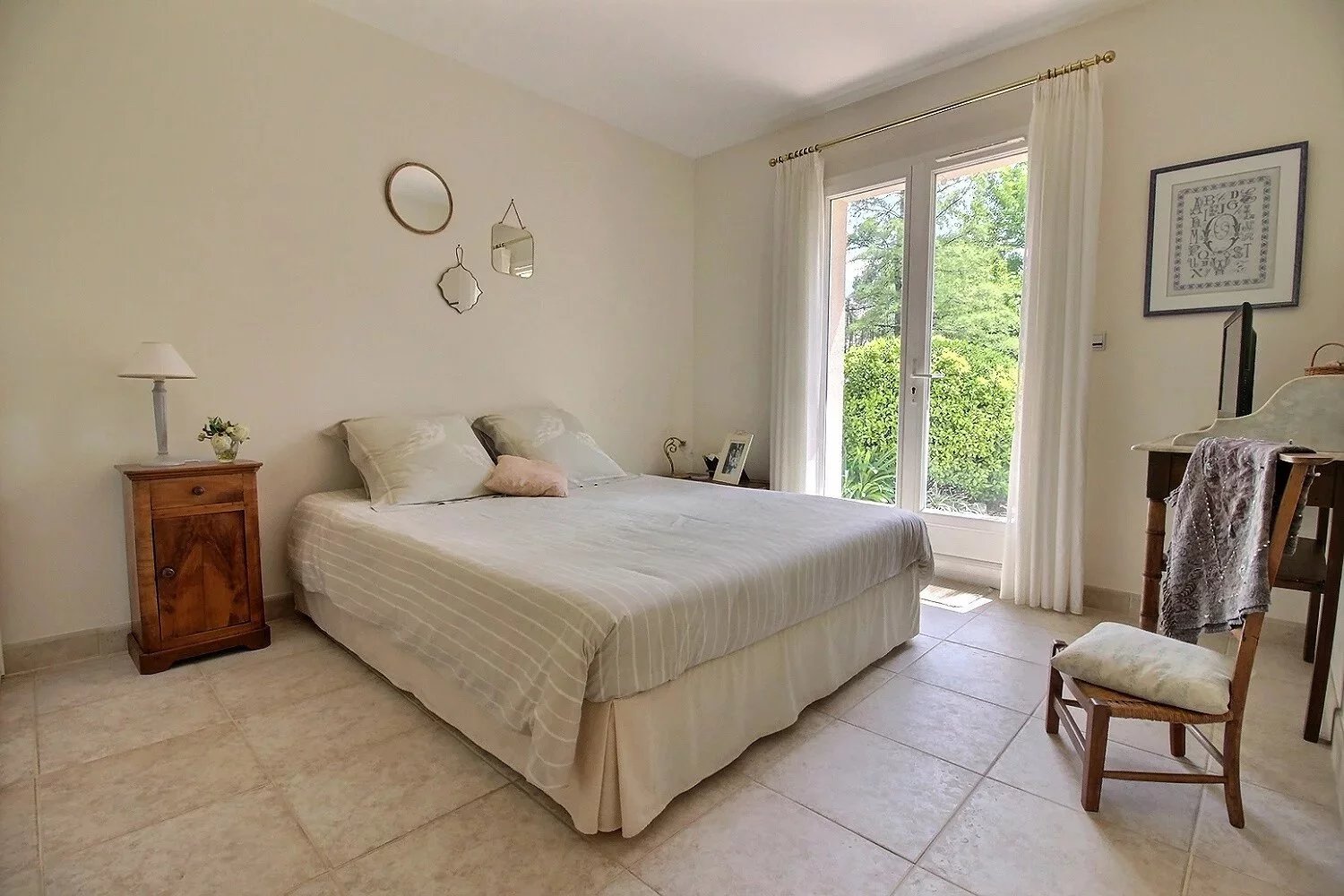 Gujan-Mestras, Aquitaine, 33470, FR, 4 Bedrooms Bedrooms, ,3 BathroomsBathrooms,Residential,For Sale,1270946
