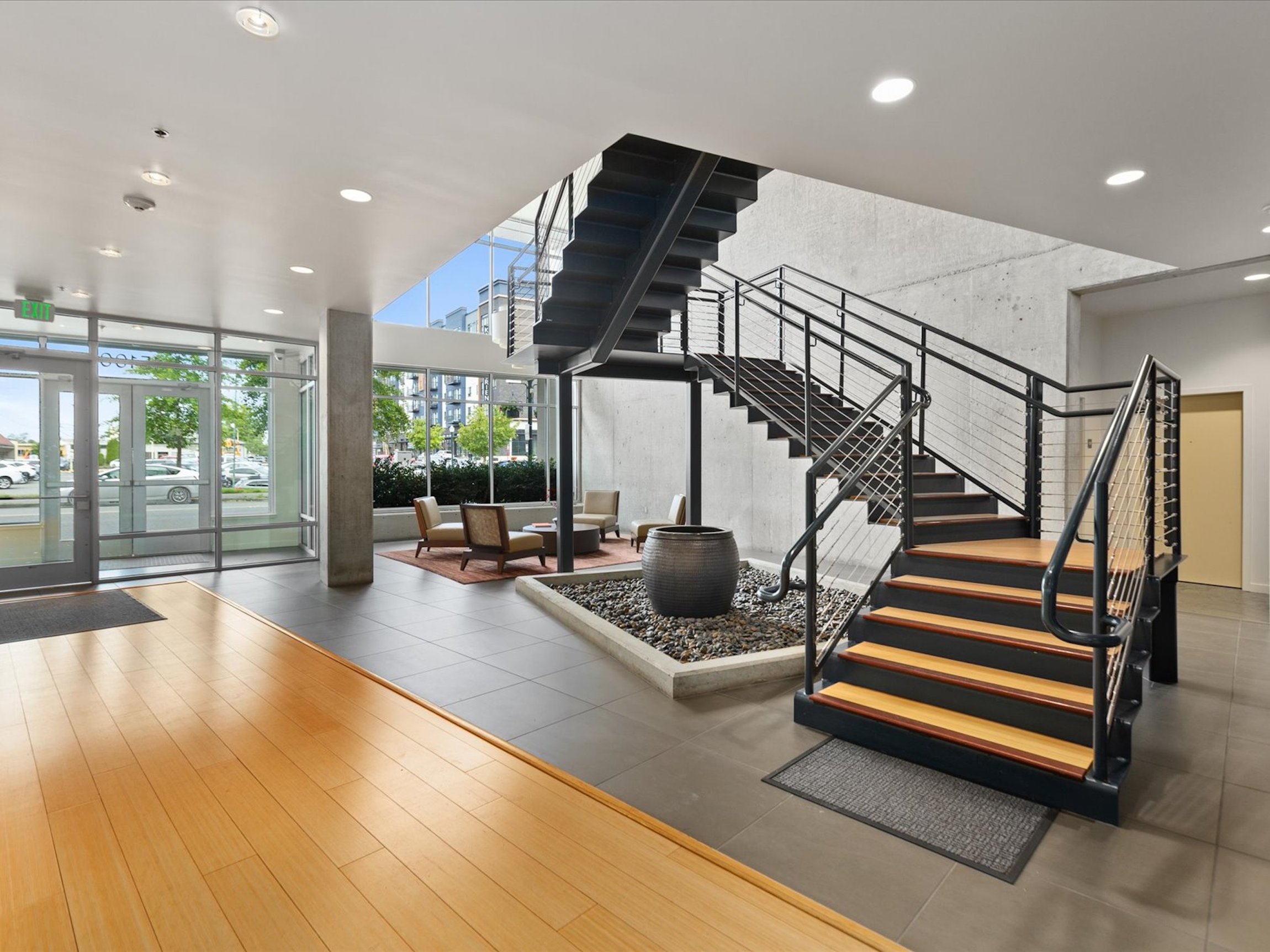  Breathtaking Mountain View Condo - 物件實景