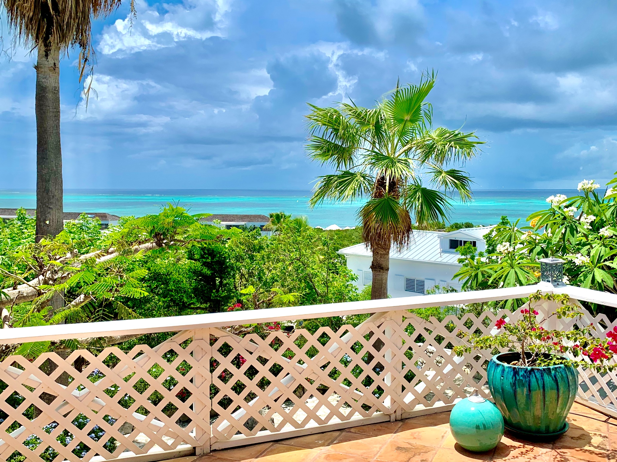 Crown Ridge Drive Villa + Guest House, Providenciales, TC, ,4 BathroomsBathrooms,Residential,For Sale,Crown Ridge Drive Villa + Guest House,1219429