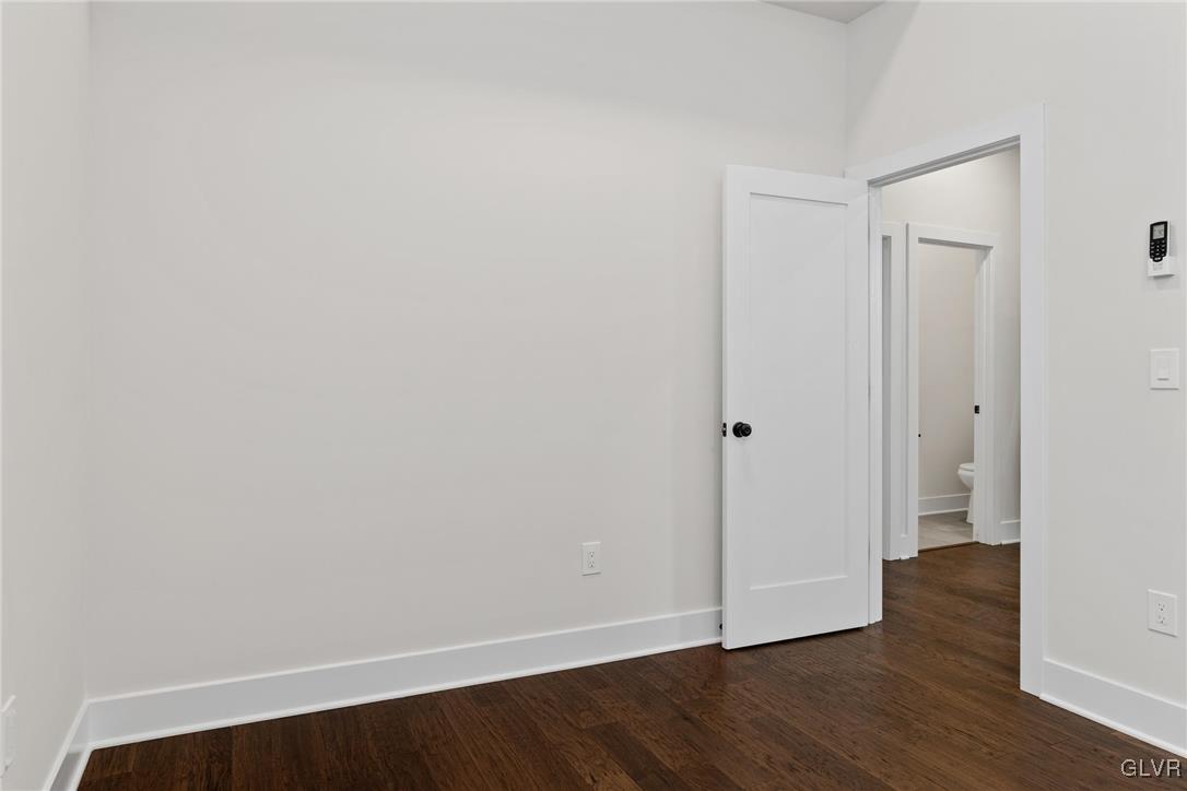 Allentown City, Pennsylvania, 18109, United States, 5 Bedrooms Bedrooms, ,5 BathroomsBathrooms,Residential,For Sale,1759200