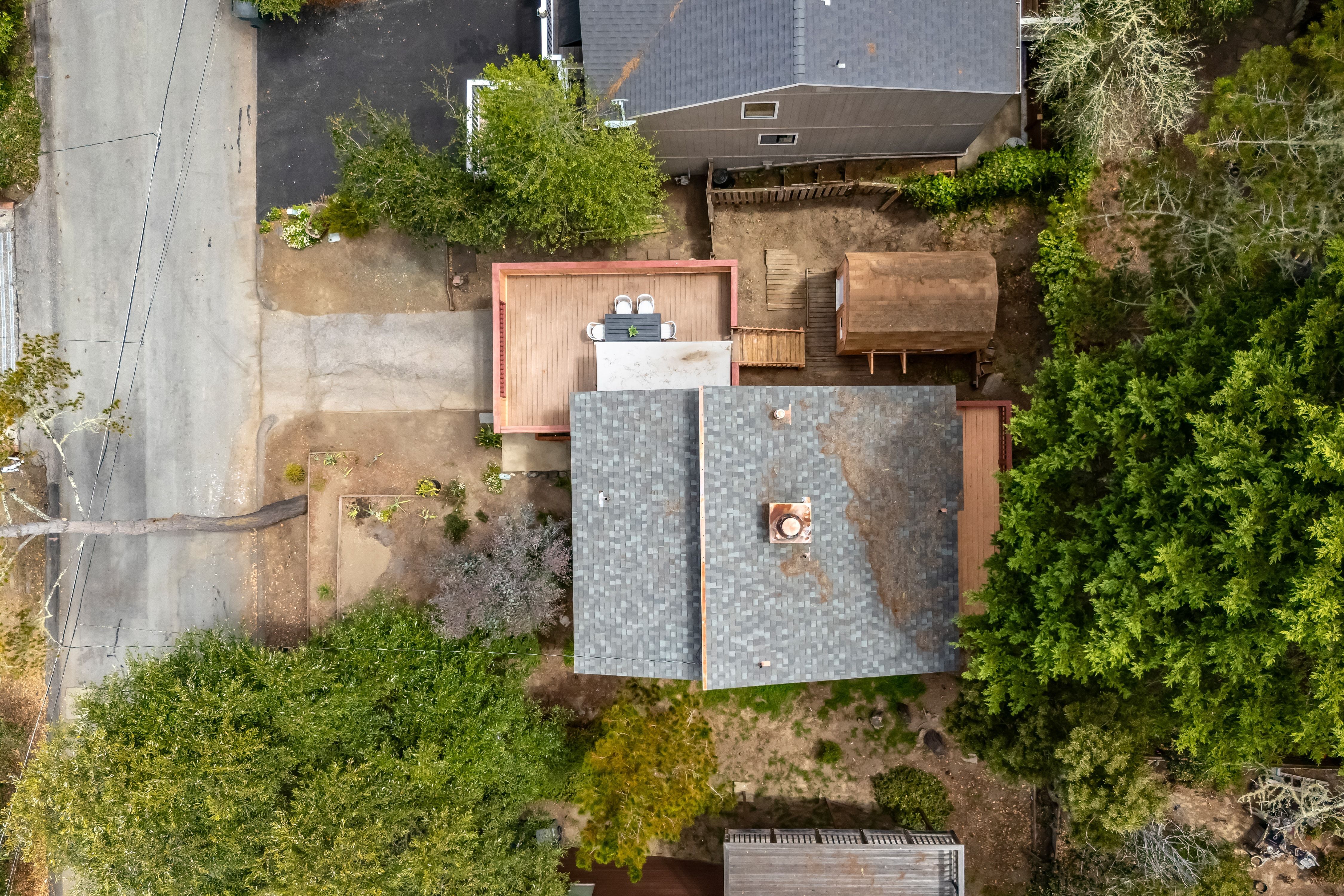  Inviting Lodge Hill Residence Embracing Light, Views, and Nature - 物件實景