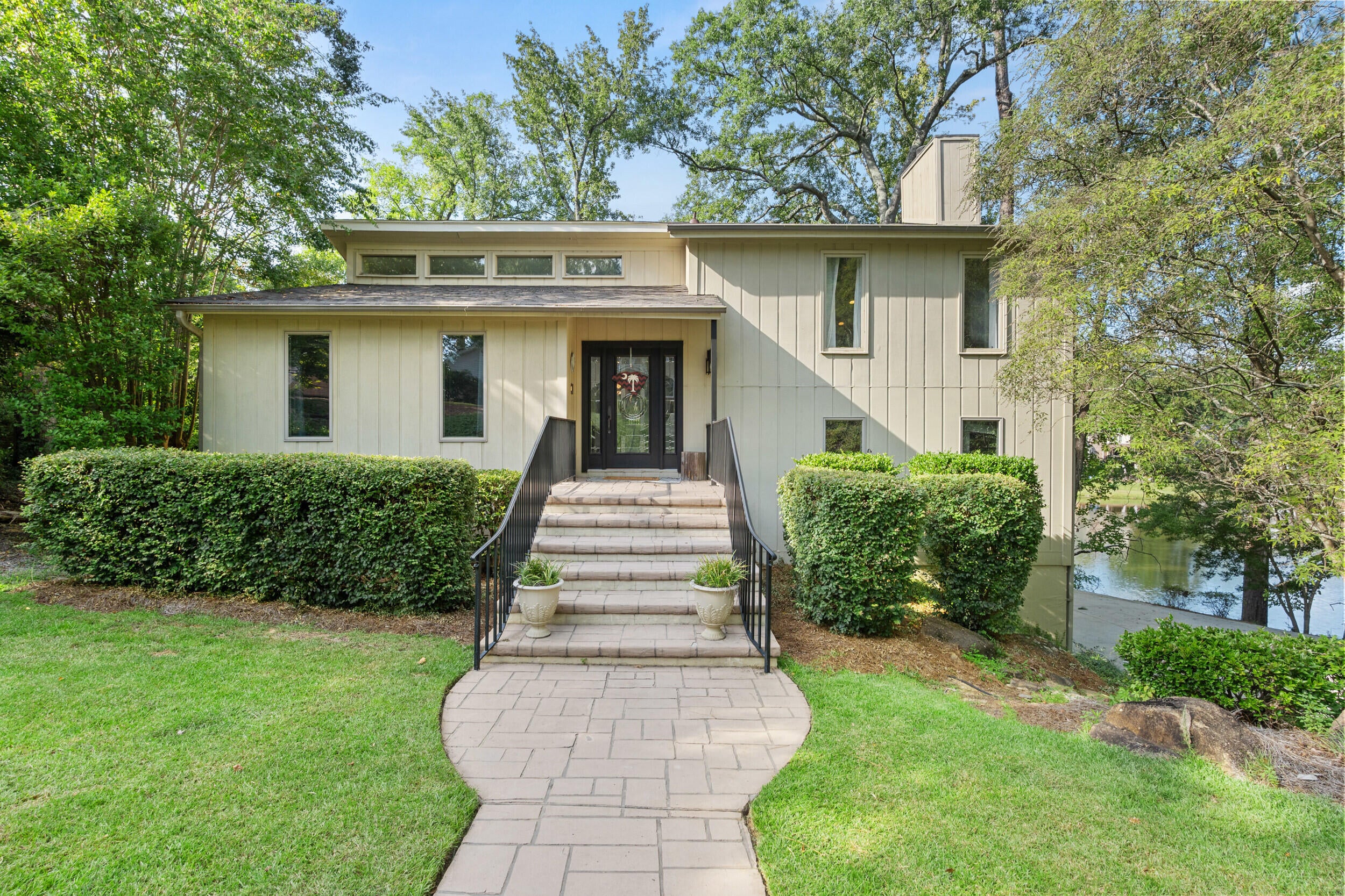 Quail Hollow Ct, West Columbia, SC 29169
