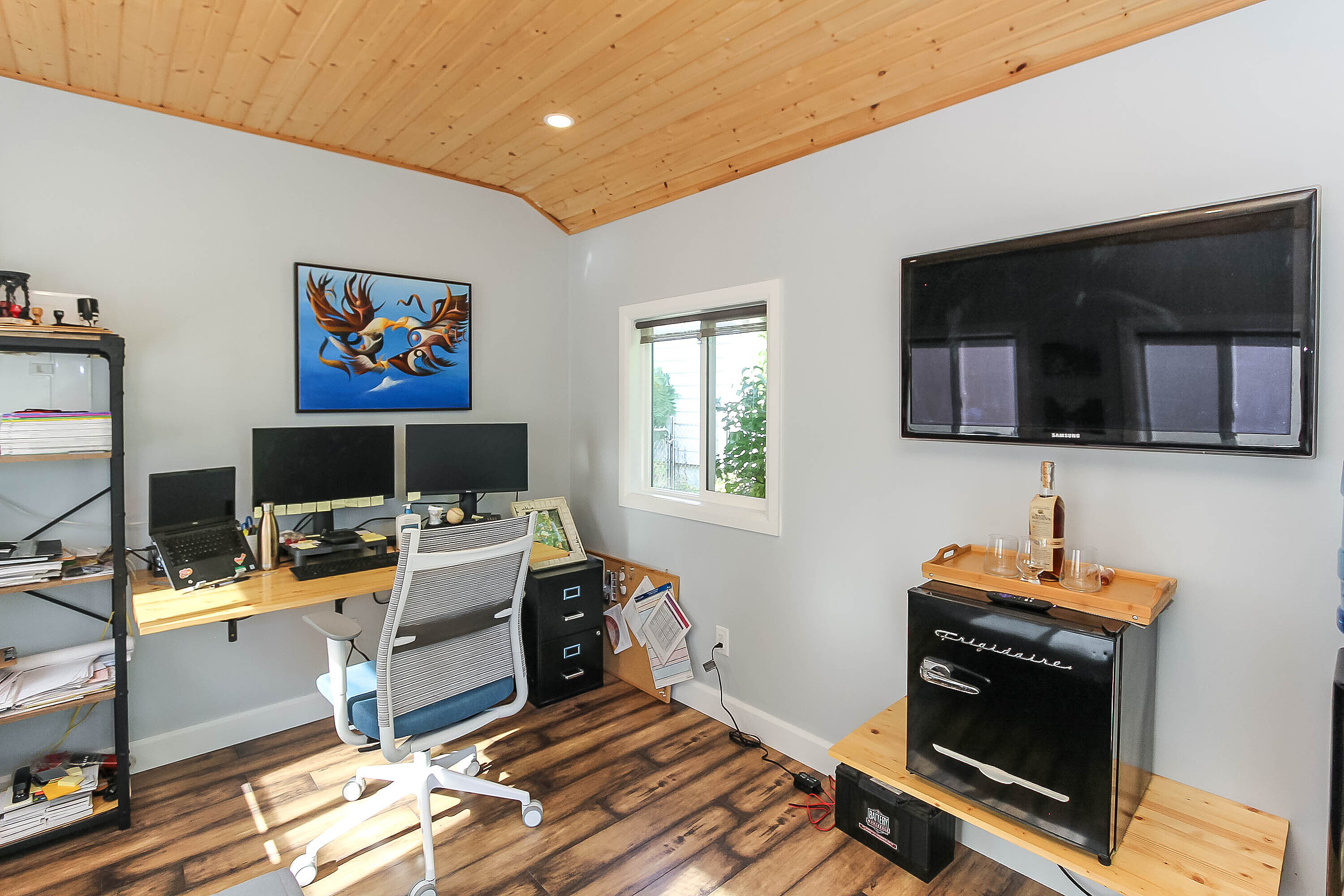  Updated Legal Duplex - 物件實景