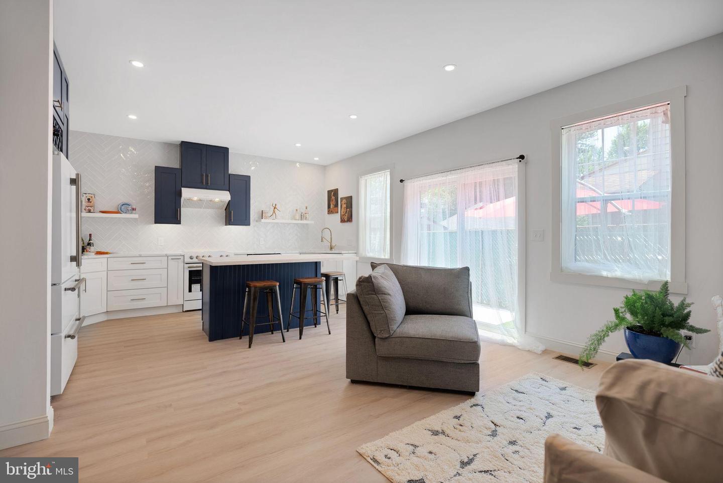 Collingswood, New Jersey, 08107, United States, 3 Bedrooms Bedrooms, ,4 BathroomsBathrooms,Residential,For Sale,1984661