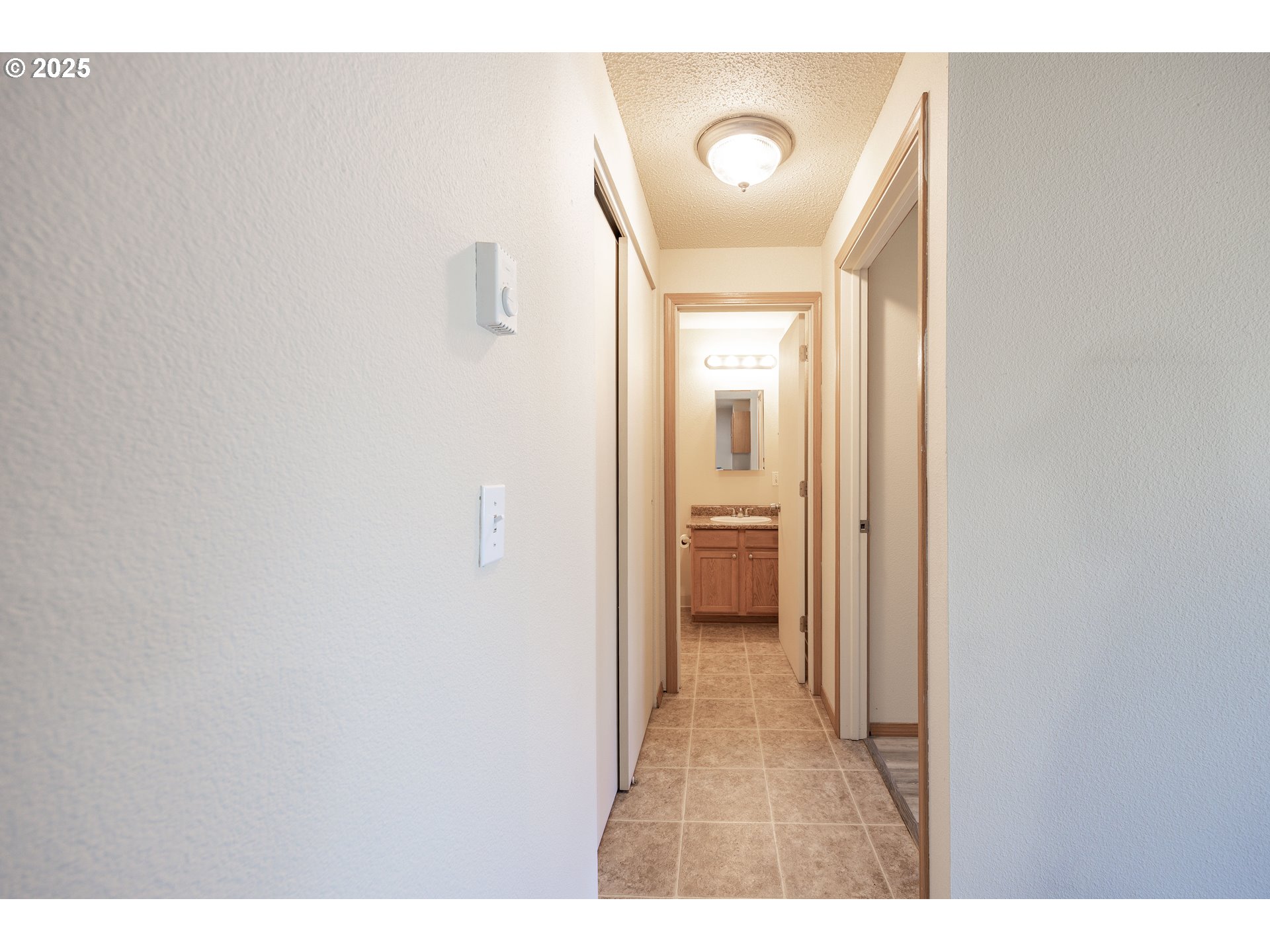 Centralia, Washington, 98531, United States, ,Residential,For Sale,1993494